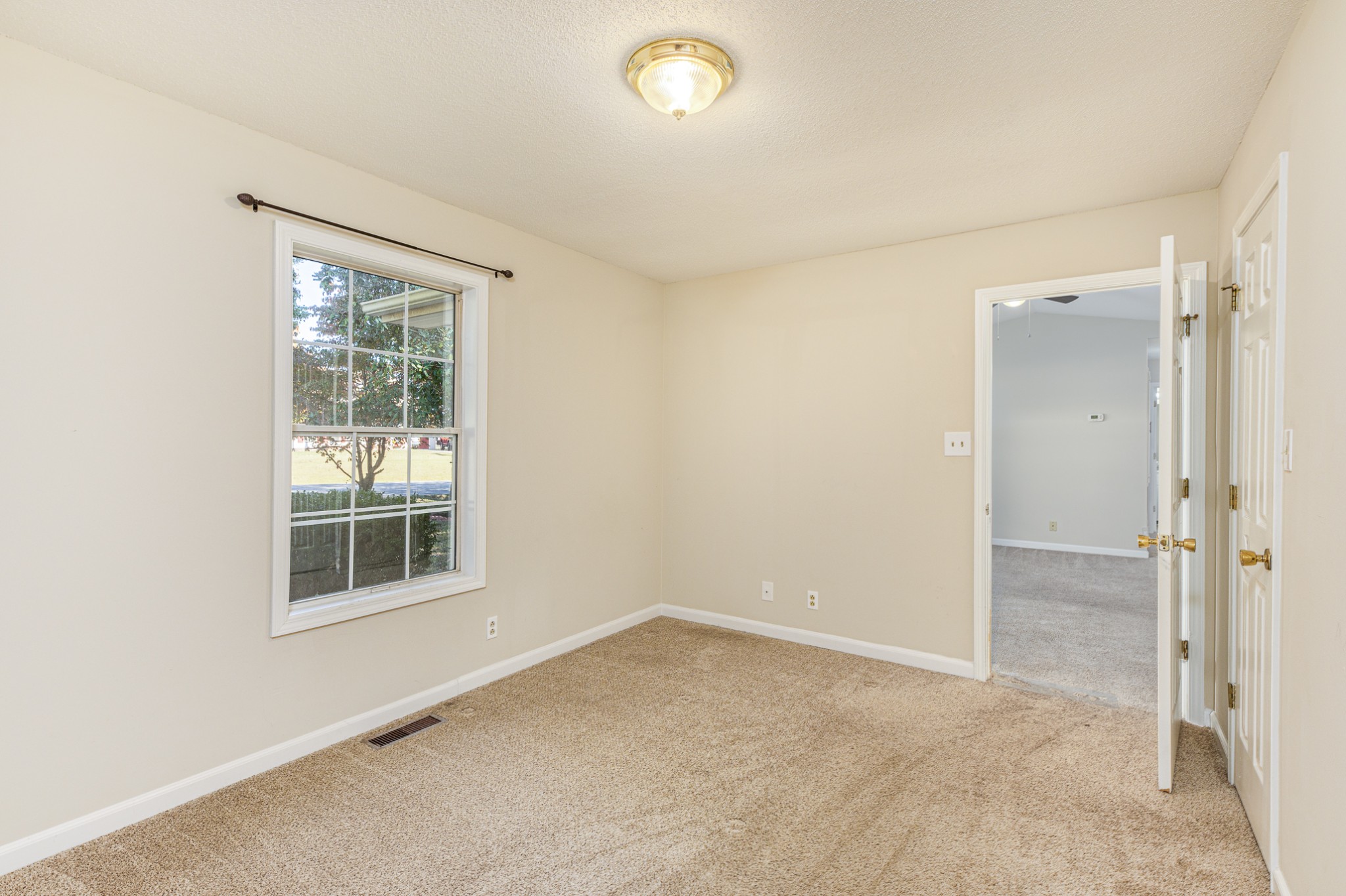 1054 Merritt Lewis Ln