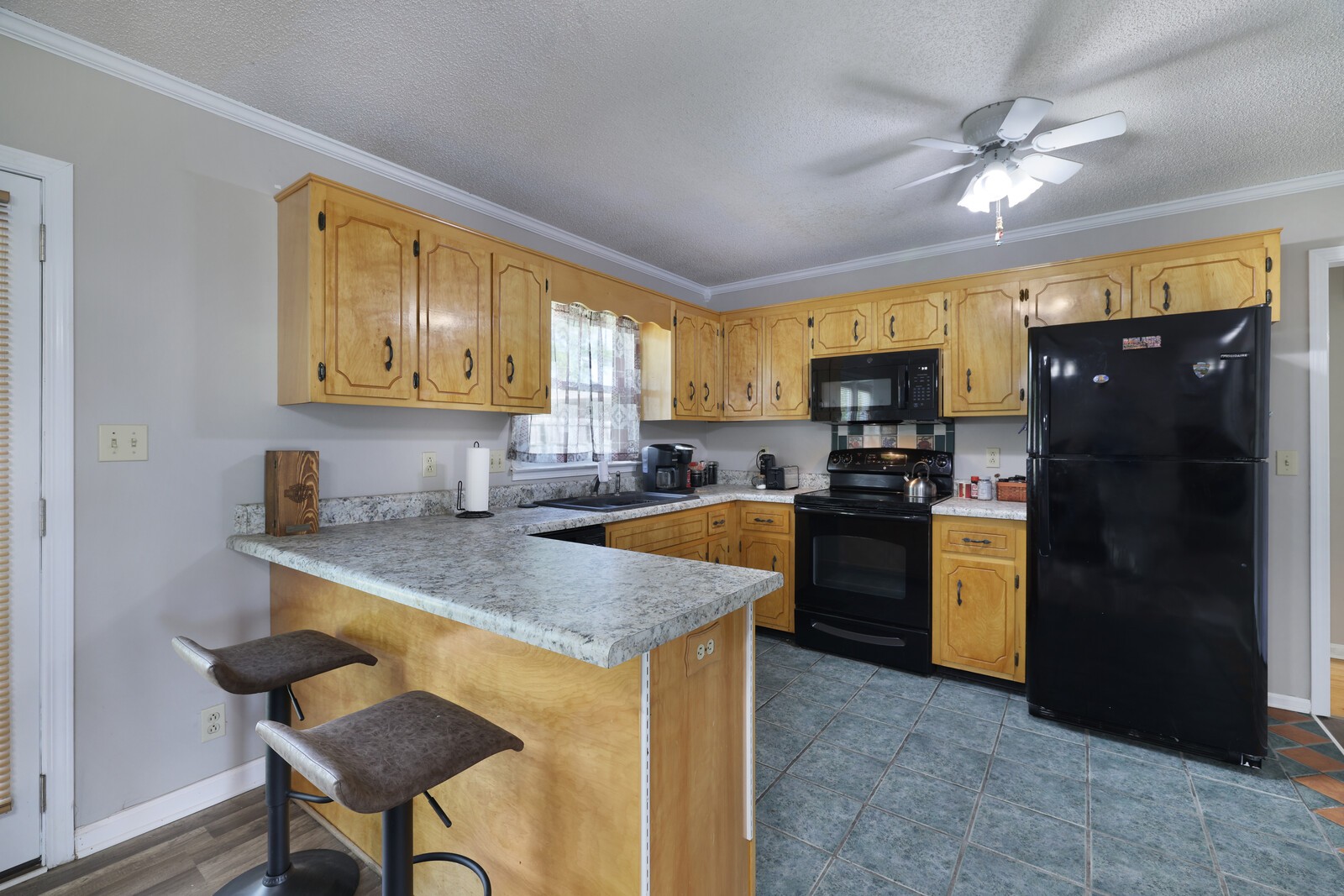 439 Kelsey Dr