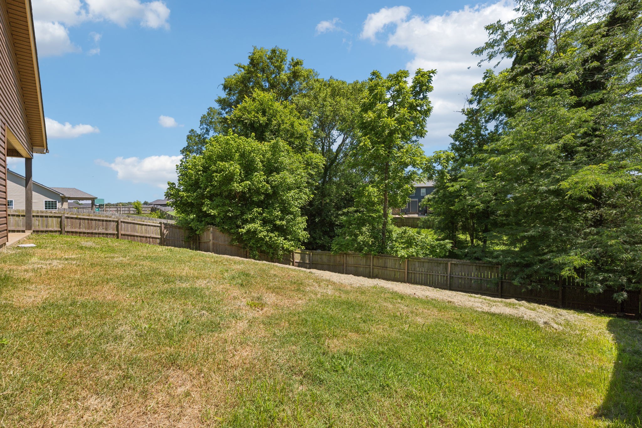 1262 Eagles View Dr