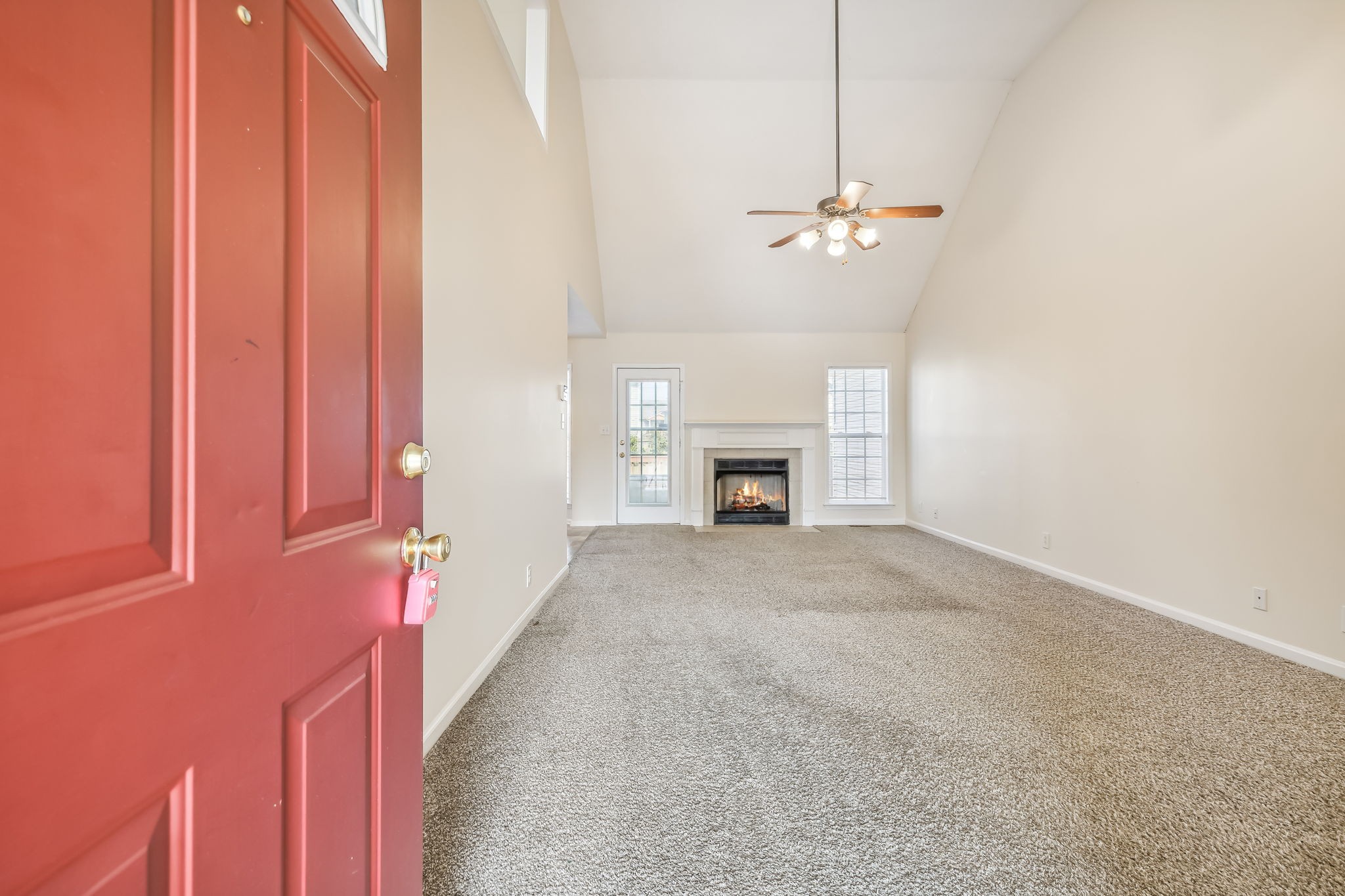 1407 Cedar Springs Cir