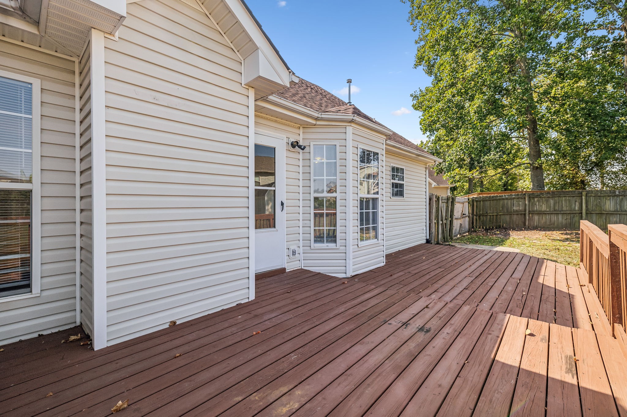 1407 Cedar Springs Cir