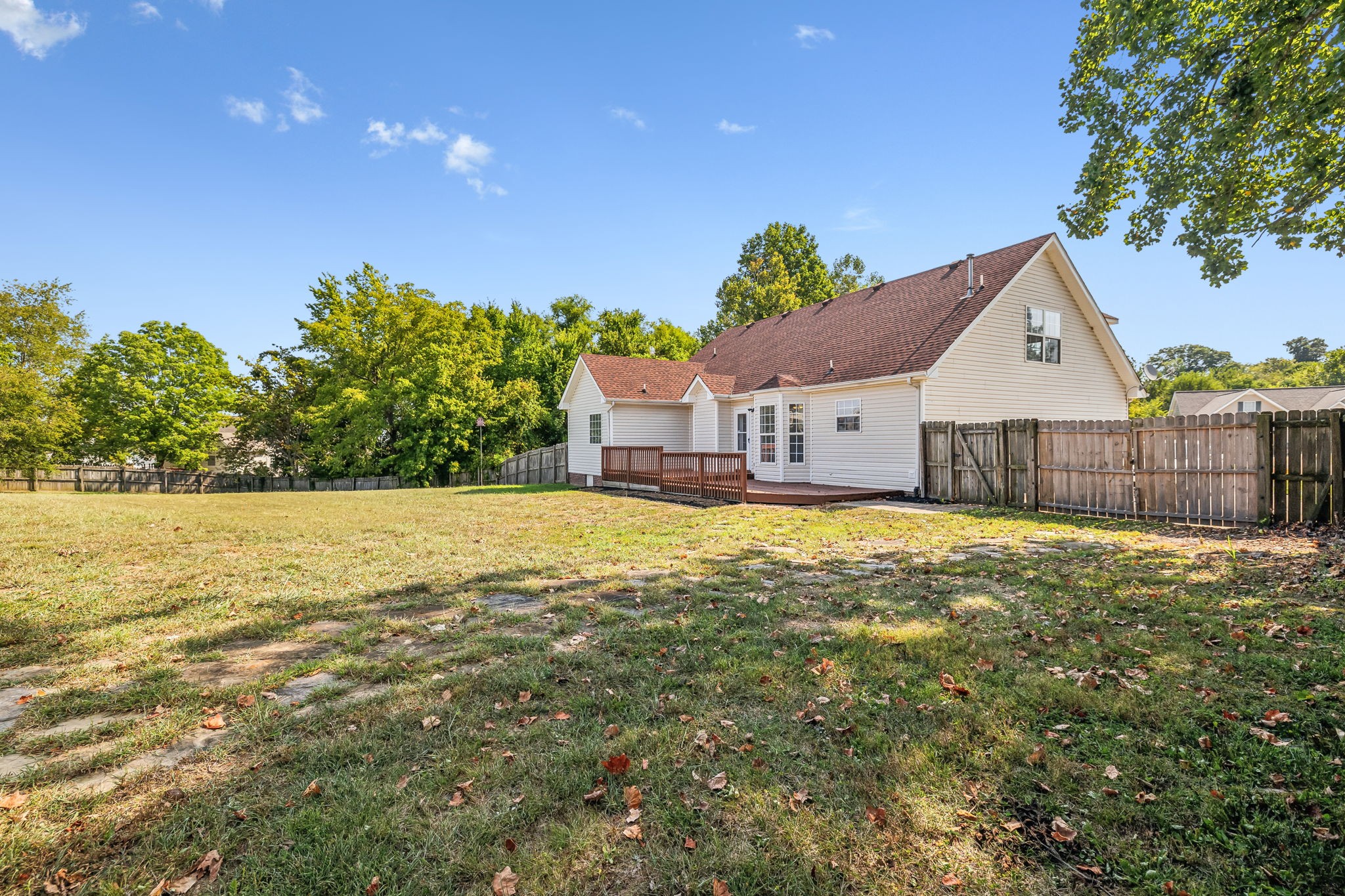 1407 Cedar Springs Cir