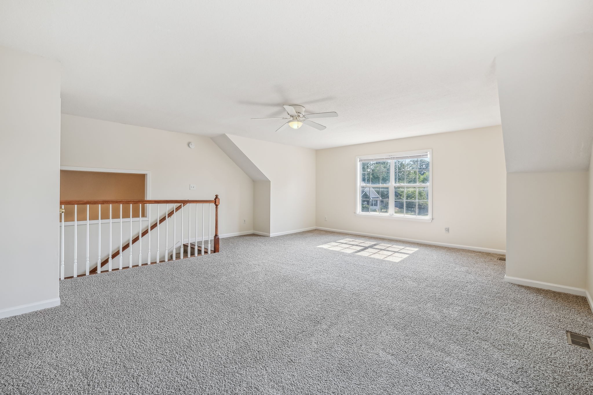 1407 Cedar Springs Cir