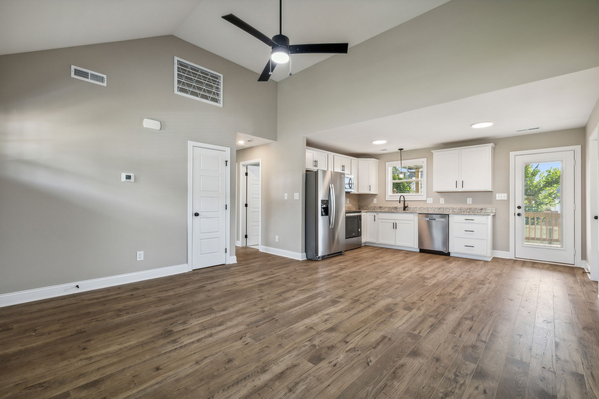 1173 Kendall Dr