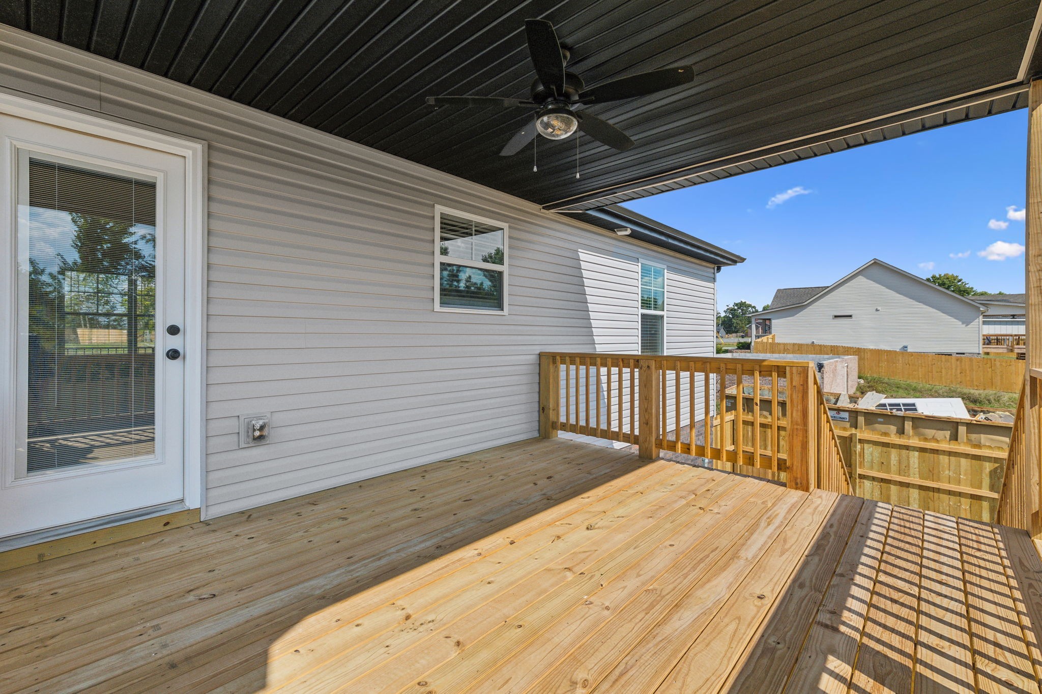 1173 Kendall Dr