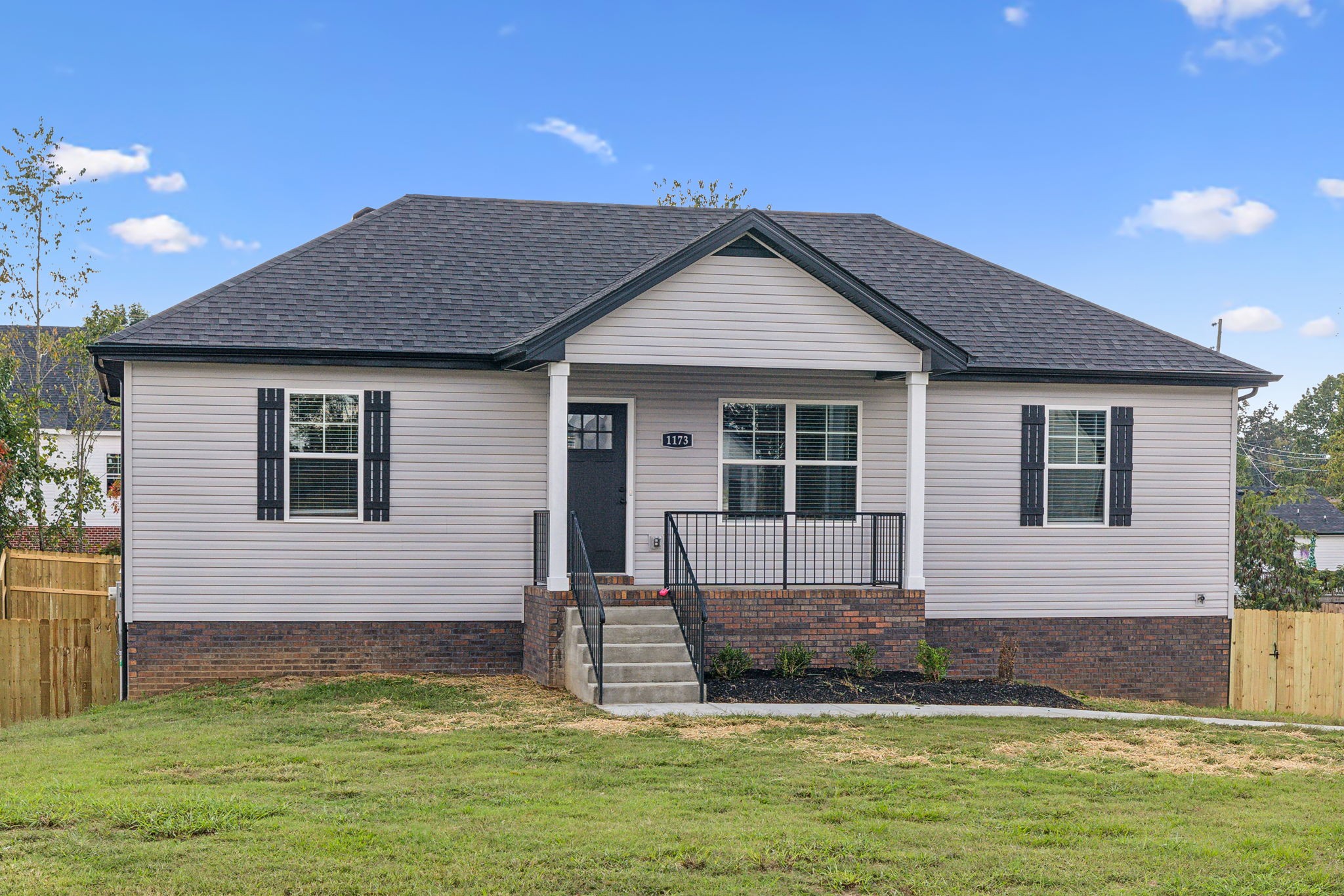 1173 Kendall Dr