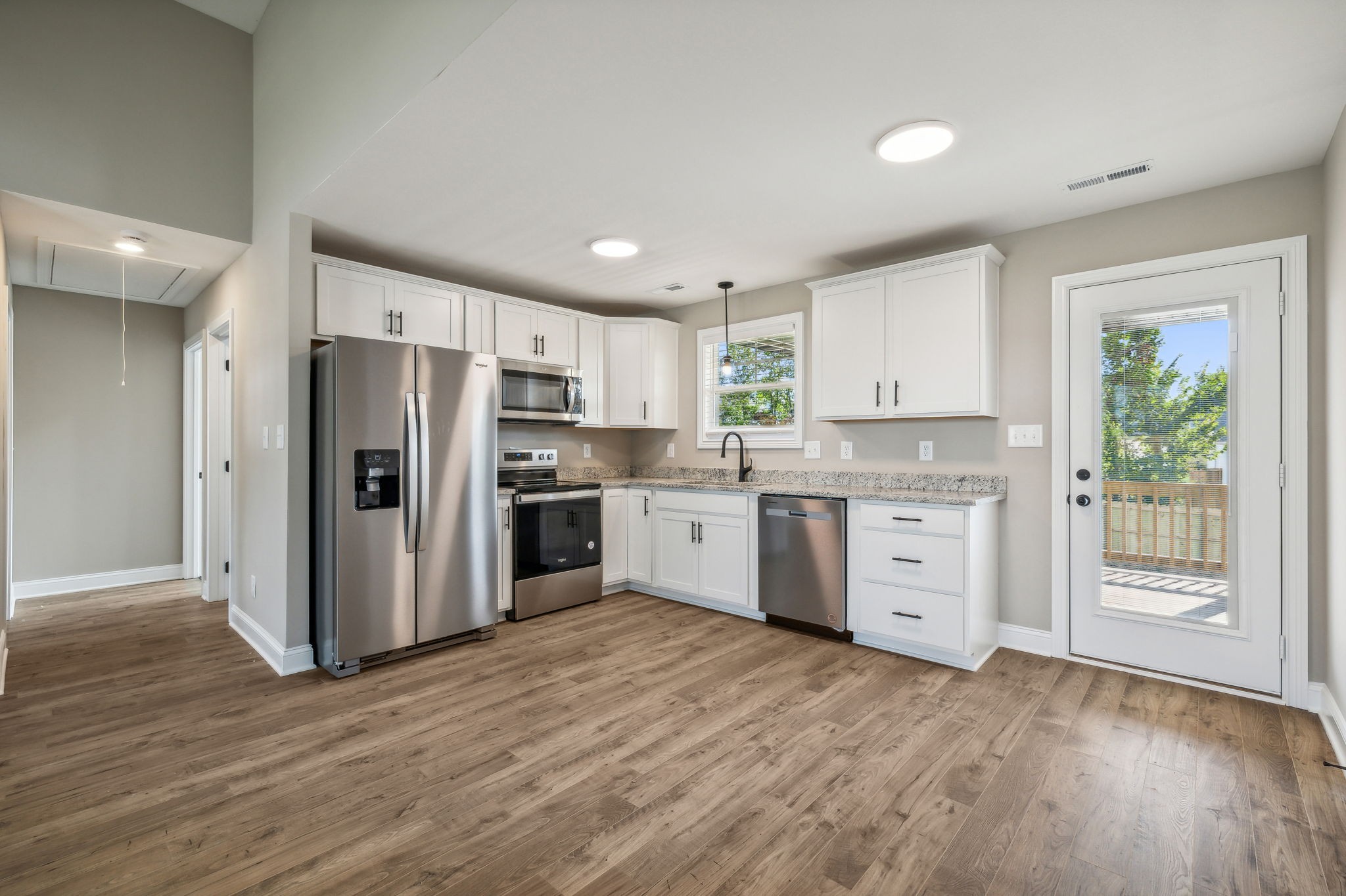 1173 Kendall Dr