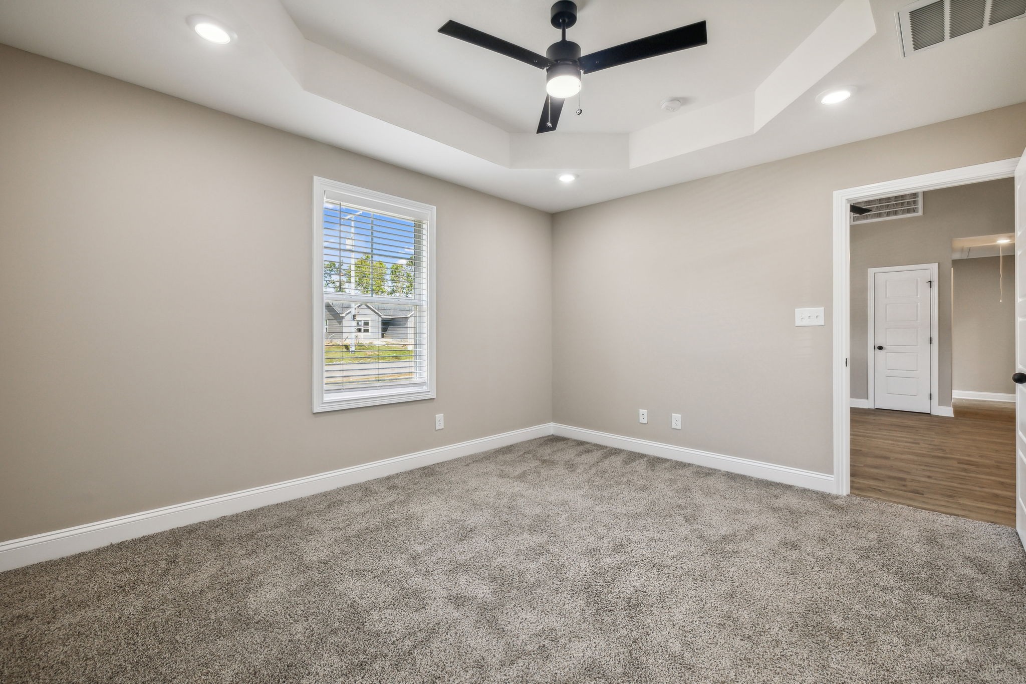 1173 Kendall Dr