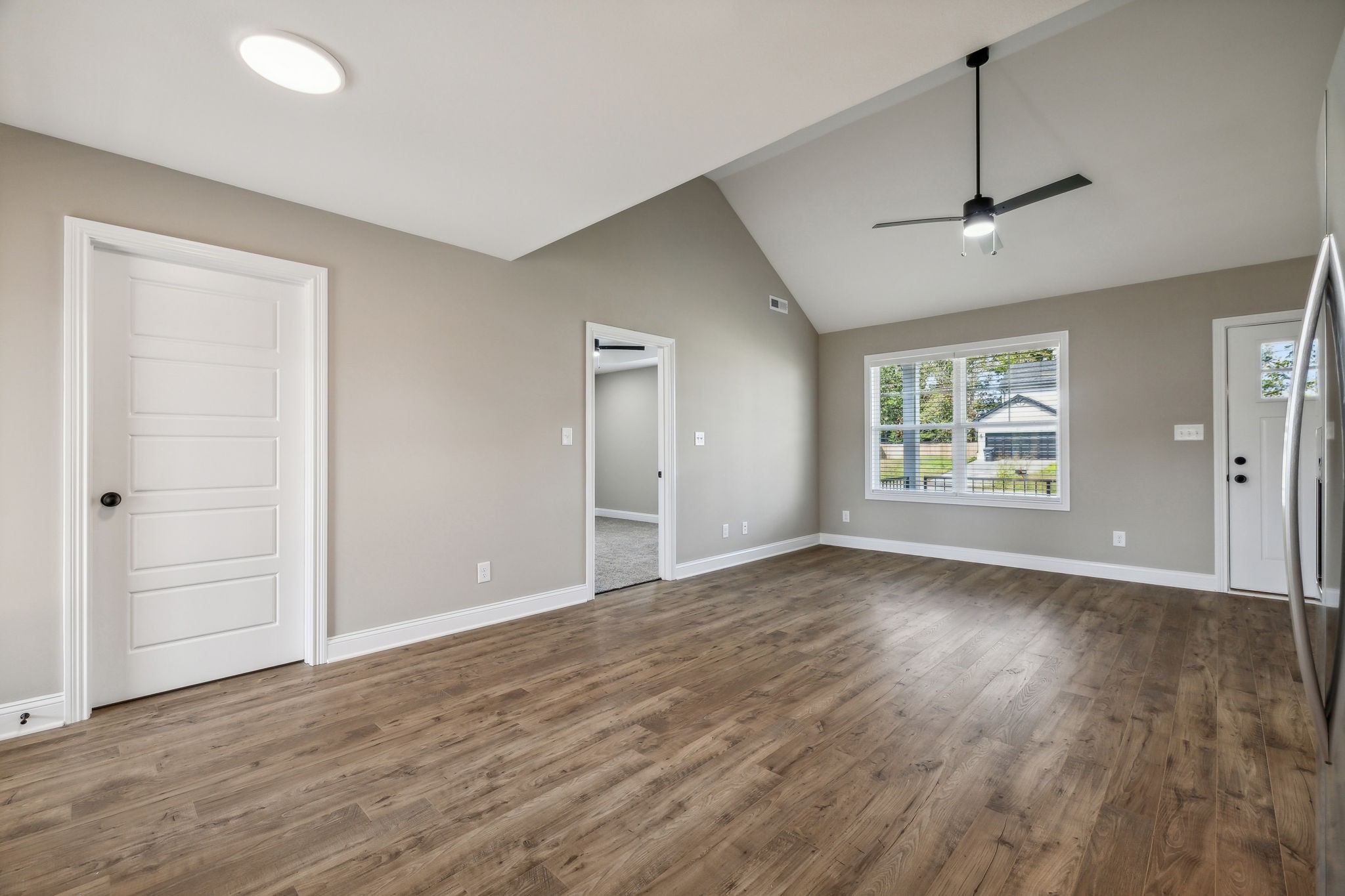 1173 Kendall Dr