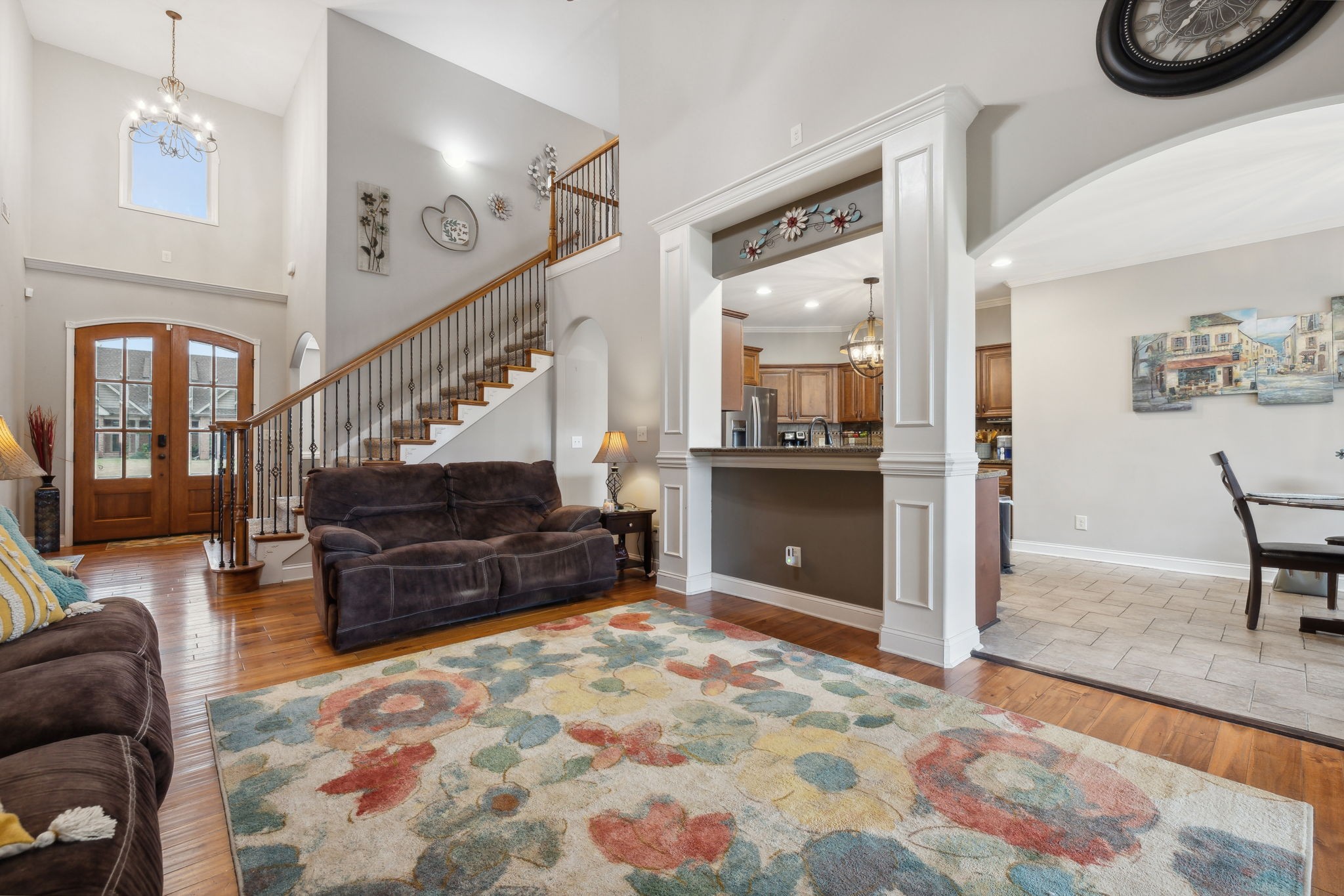 1049 Willow Cir