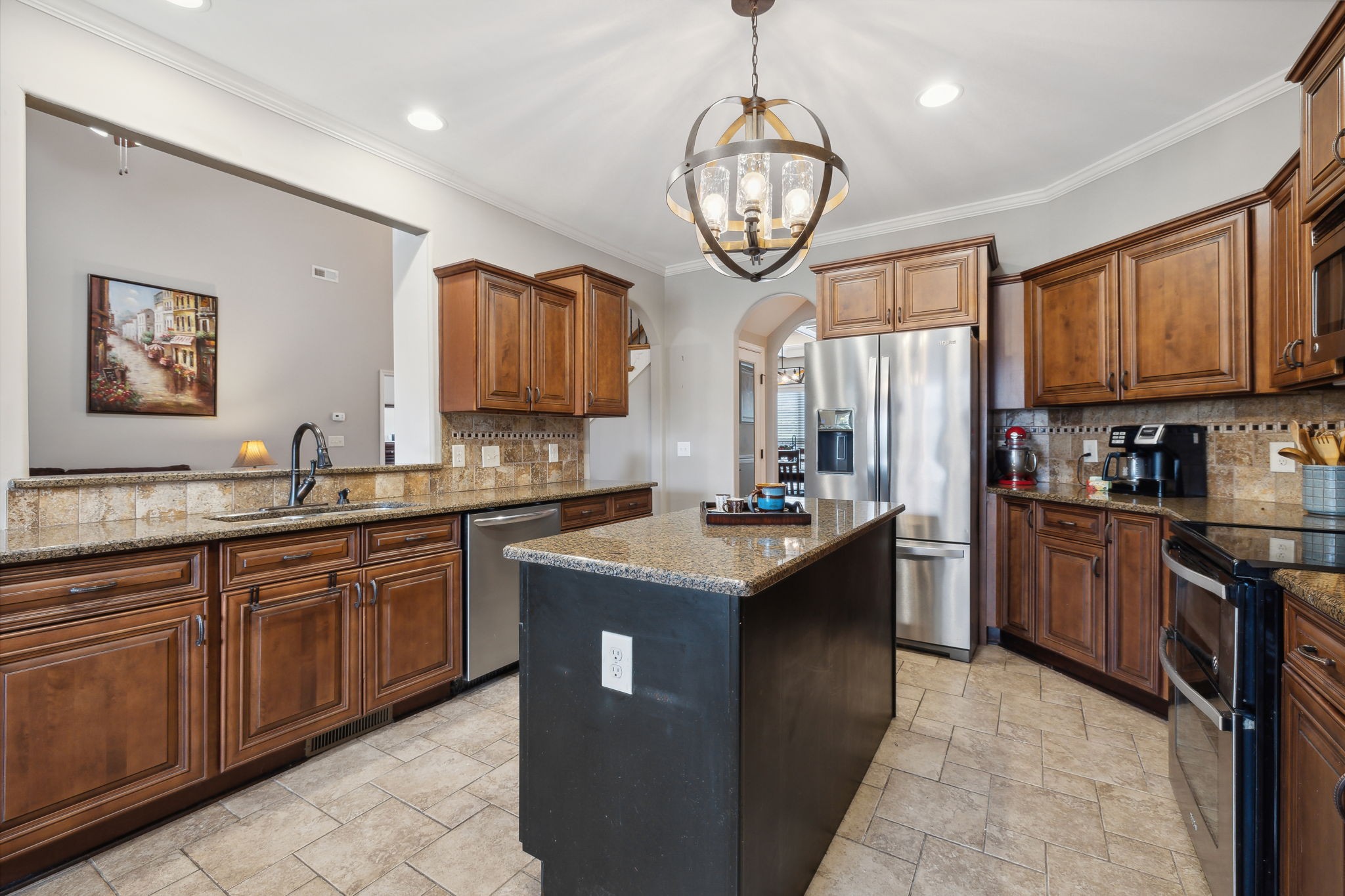1049 Willow Cir