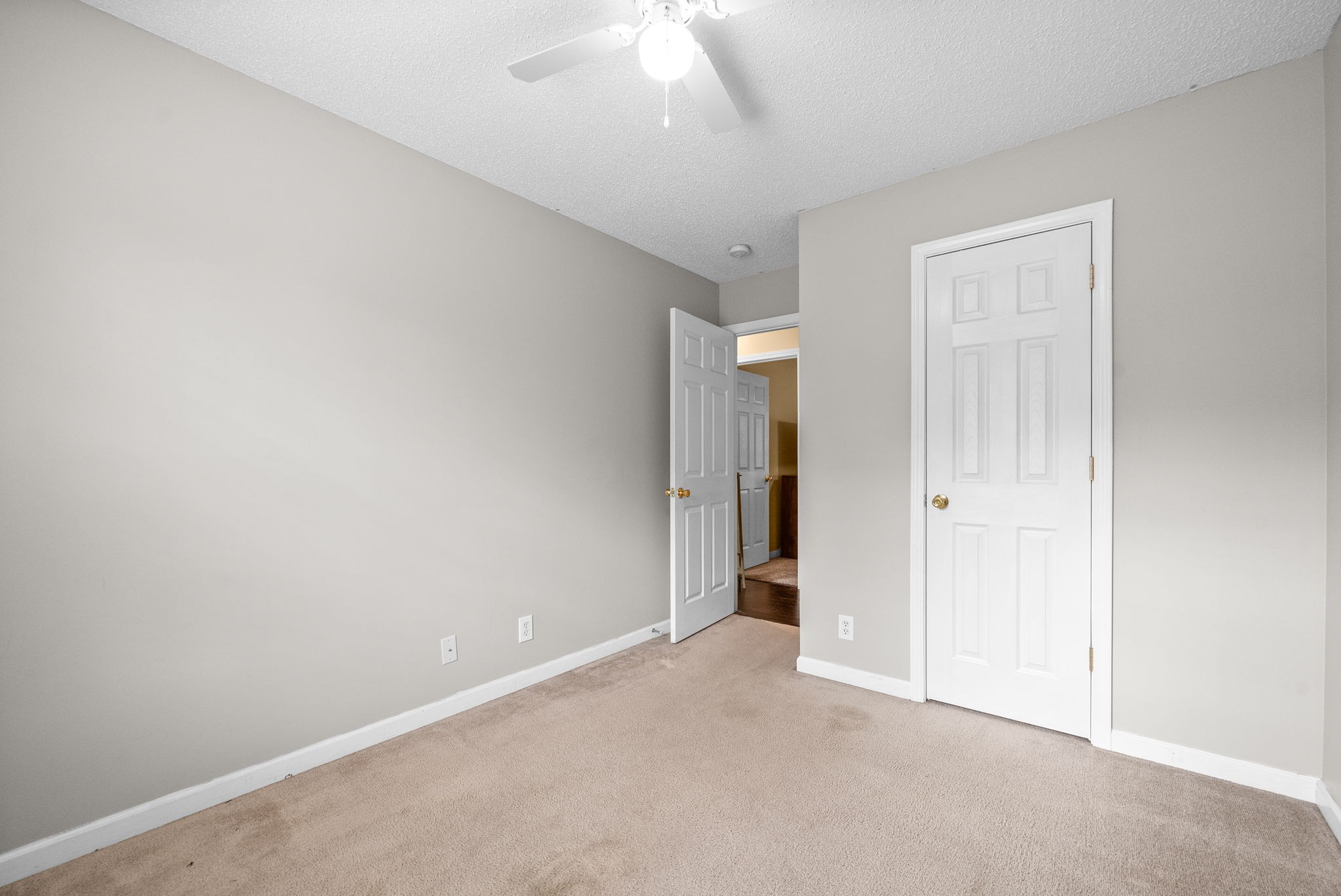 448 Victory Rd