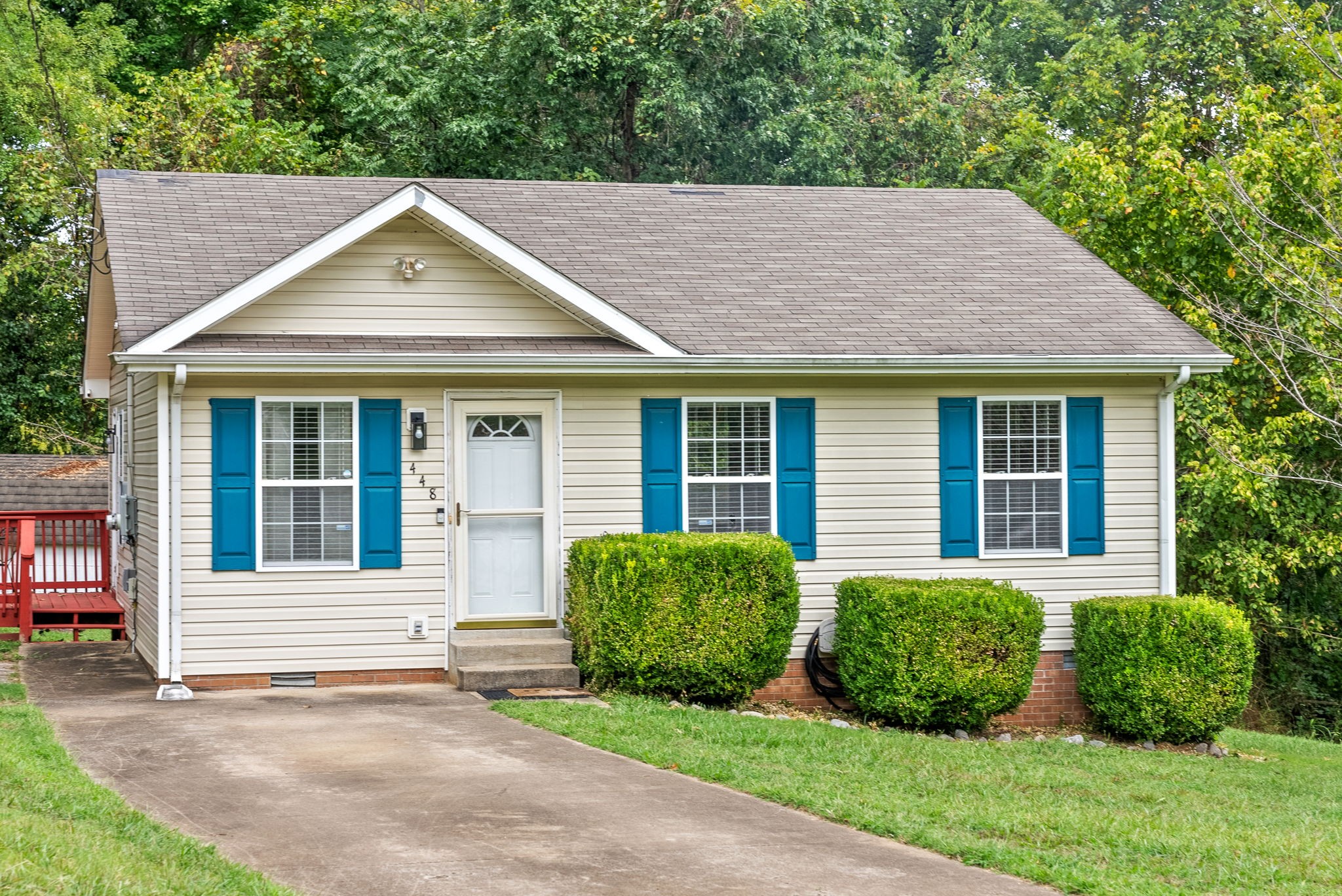 448 Victory Rd
