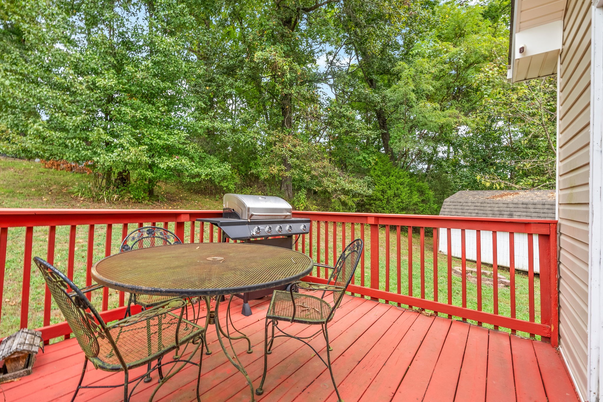 448 Victory Rd