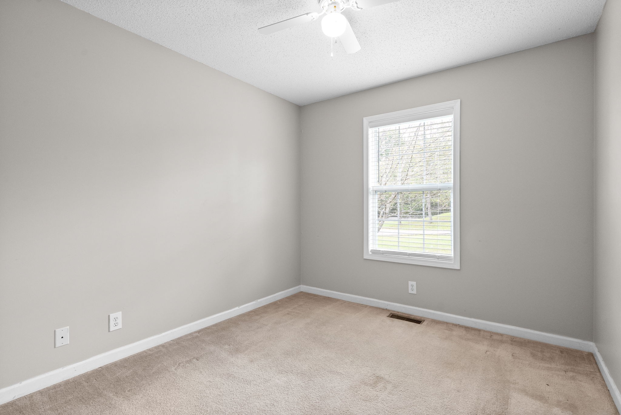 448 Victory Rd