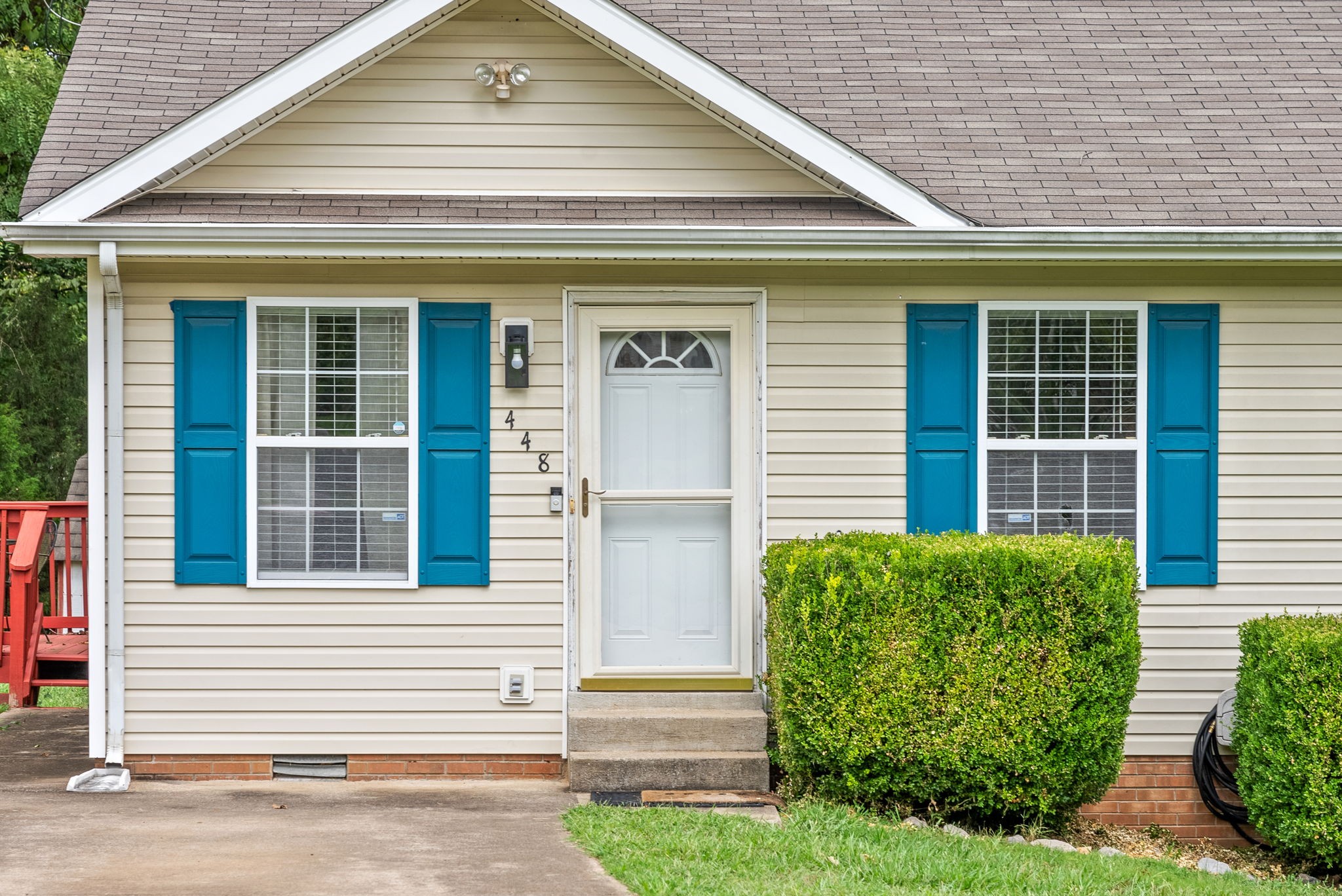 448 Victory Rd