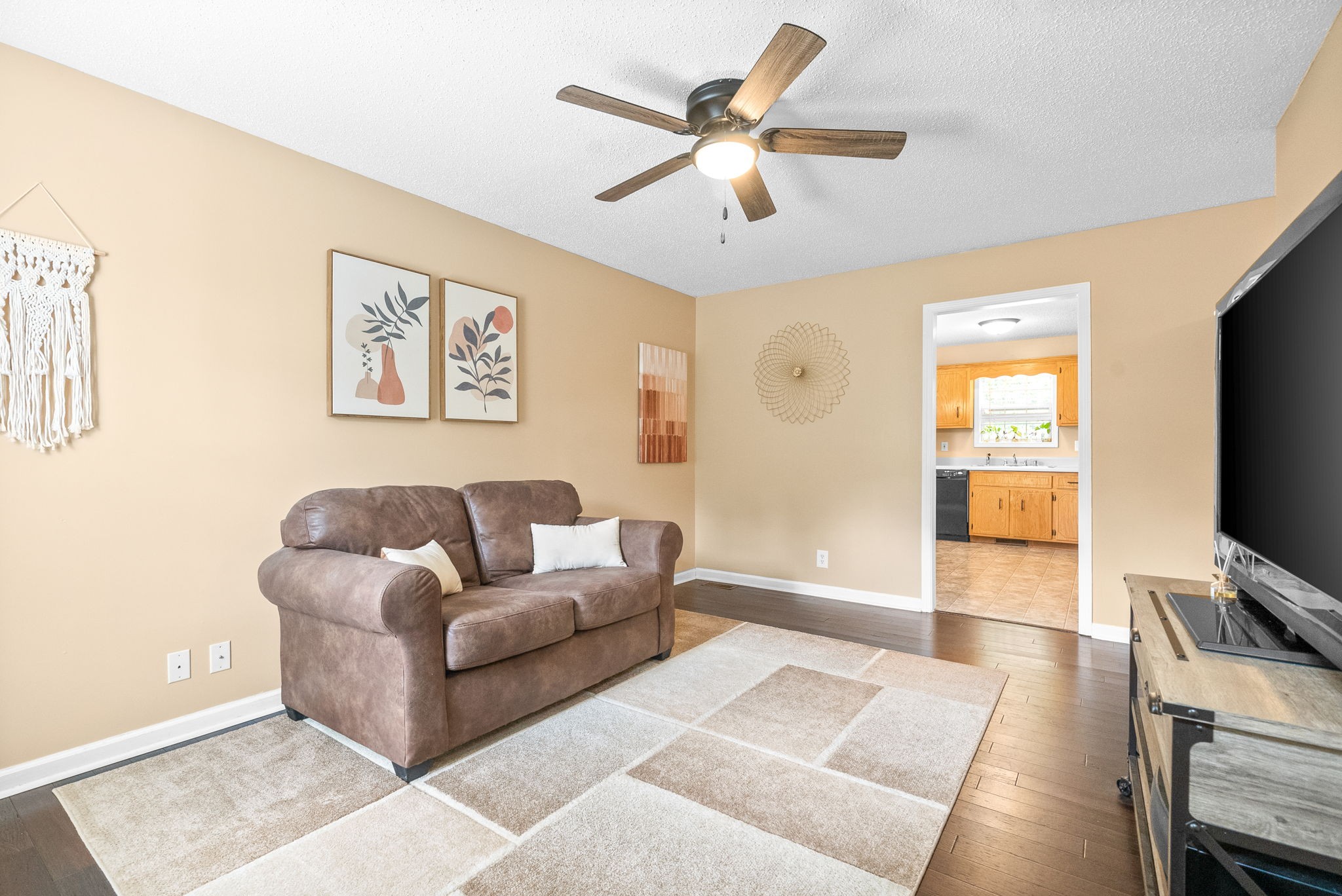 448 Victory Rd