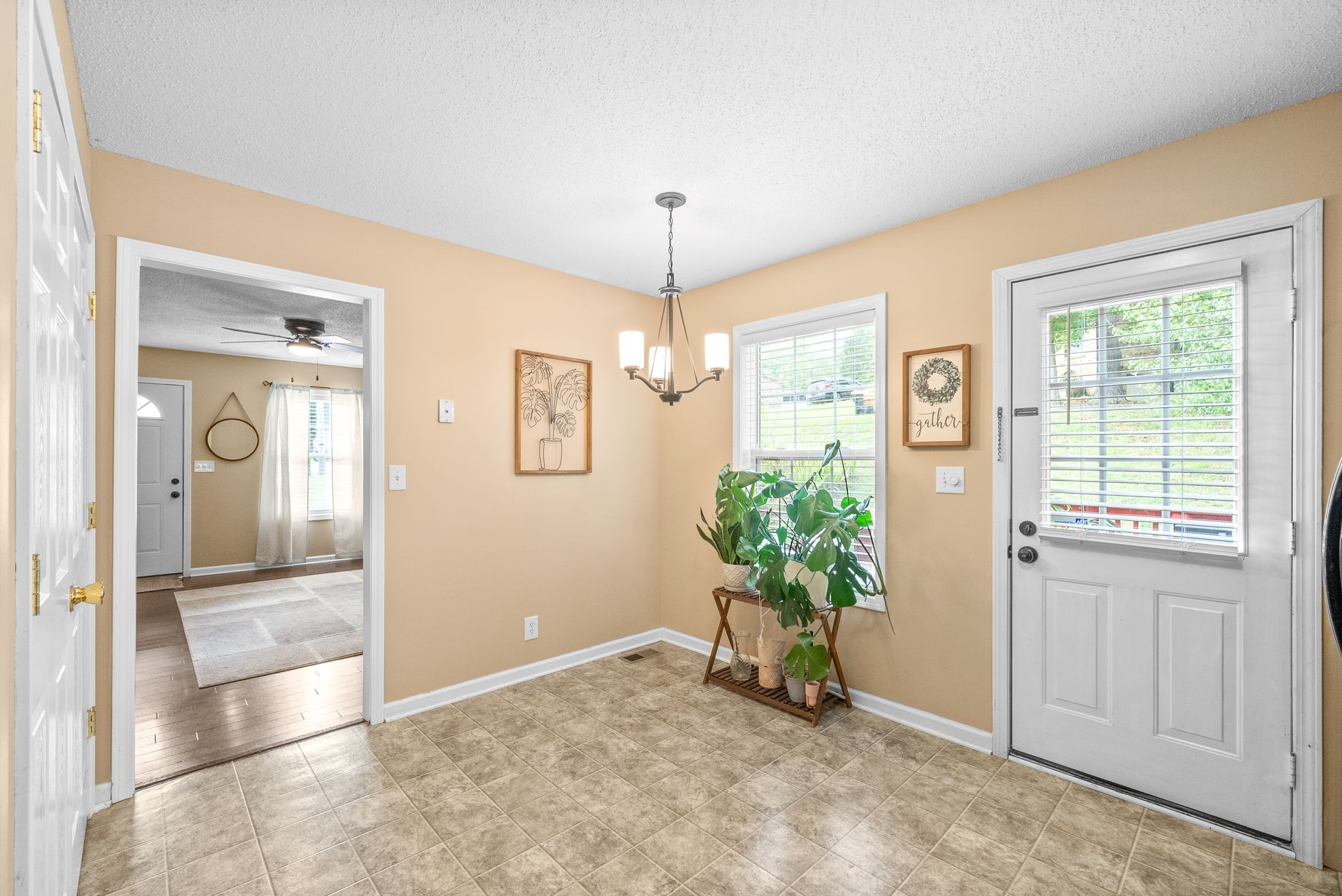 448 Victory Rd