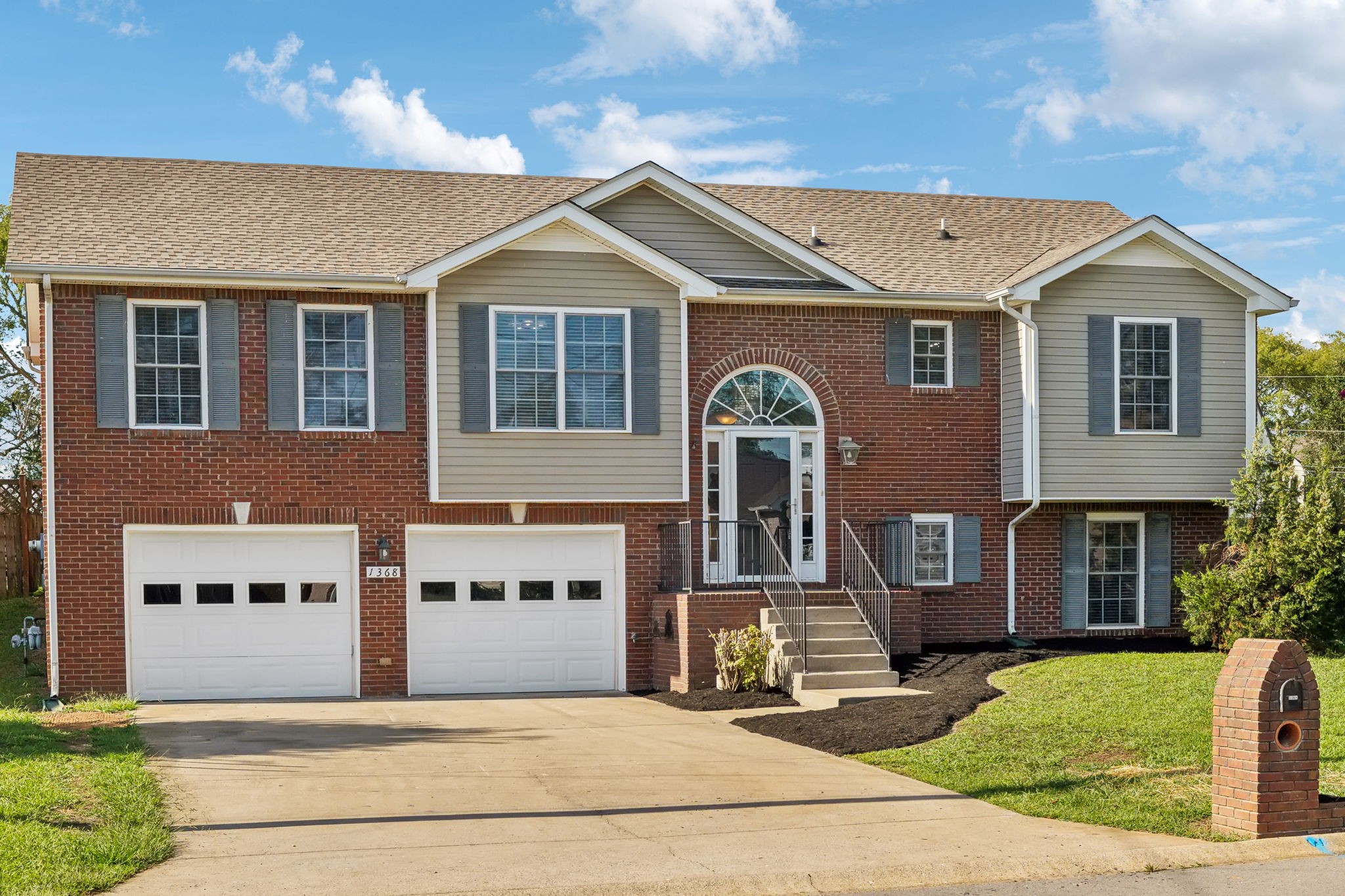 1368 Bluebonnet Dr