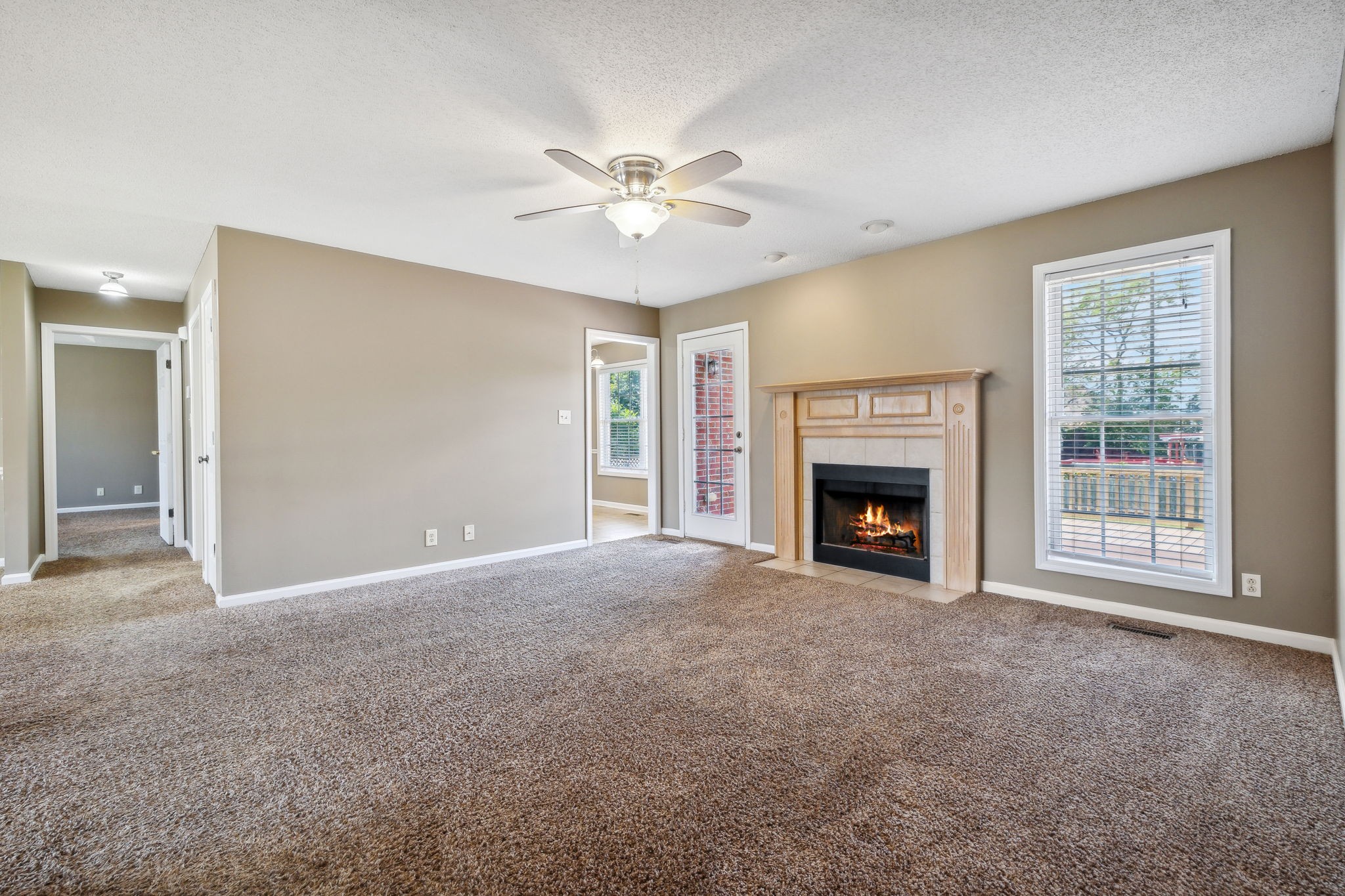 1368 Bluebonnet Dr
