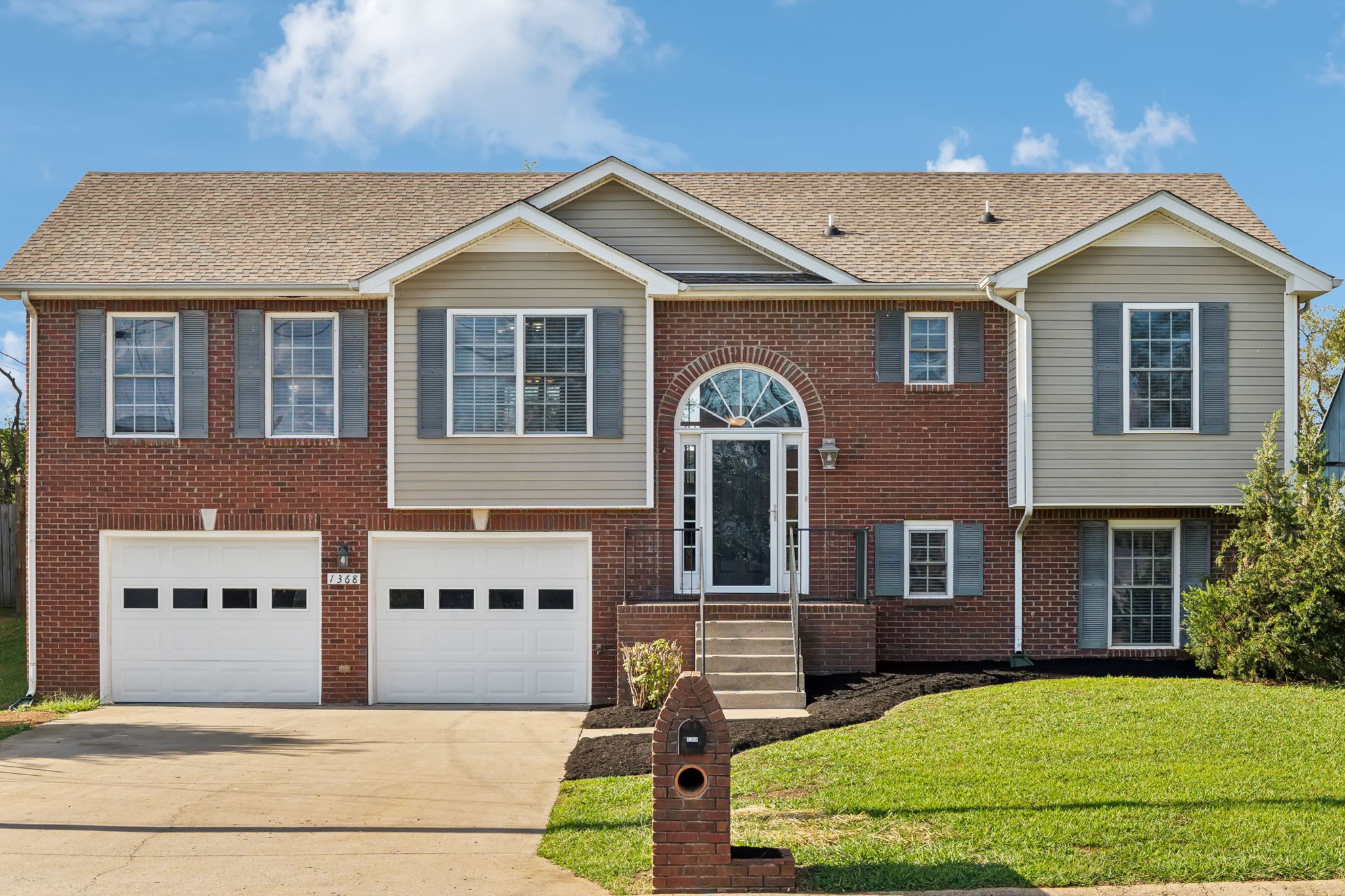 1368 Bluebonnet Dr