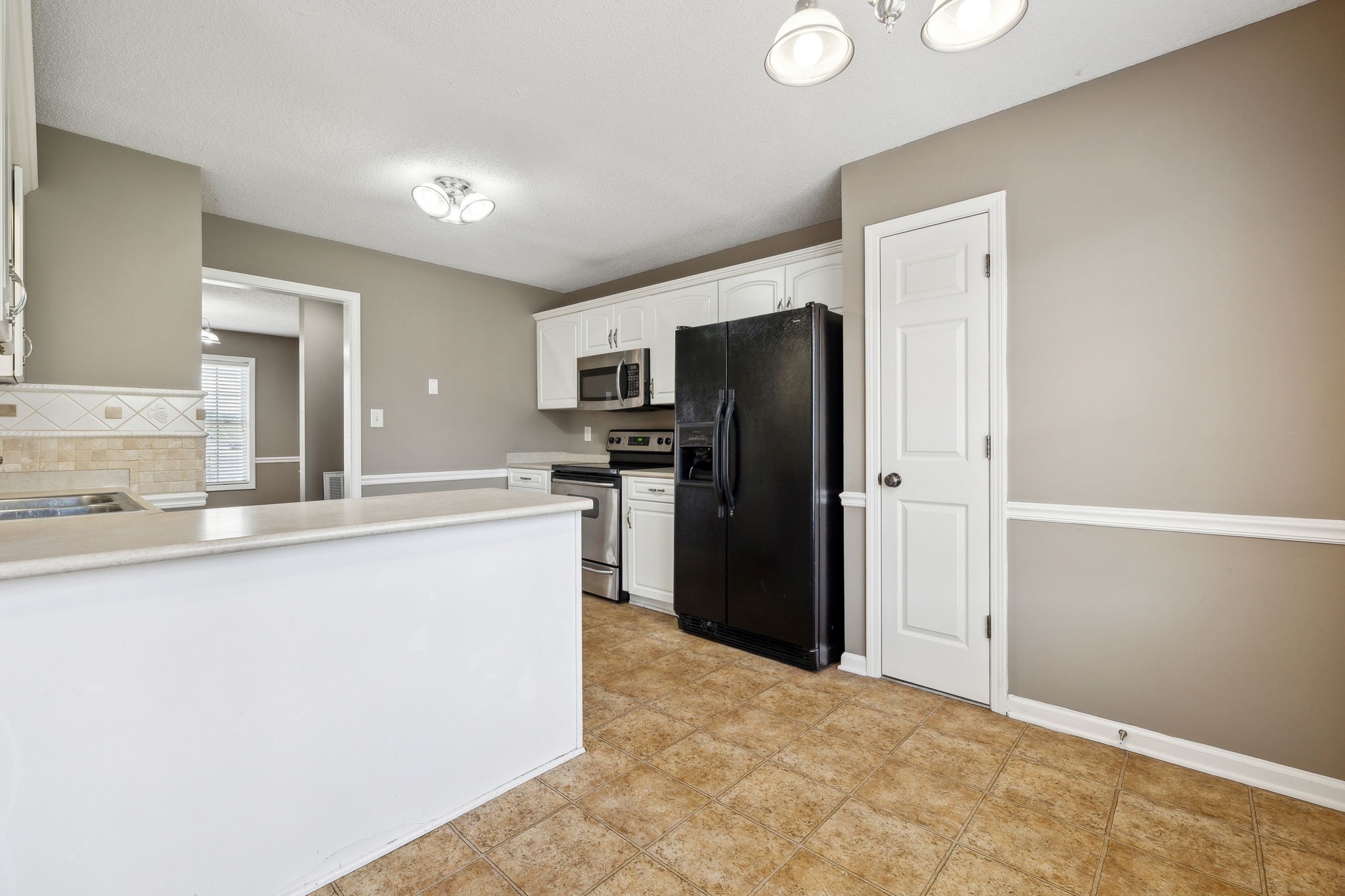 1368 Bluebonnet Dr