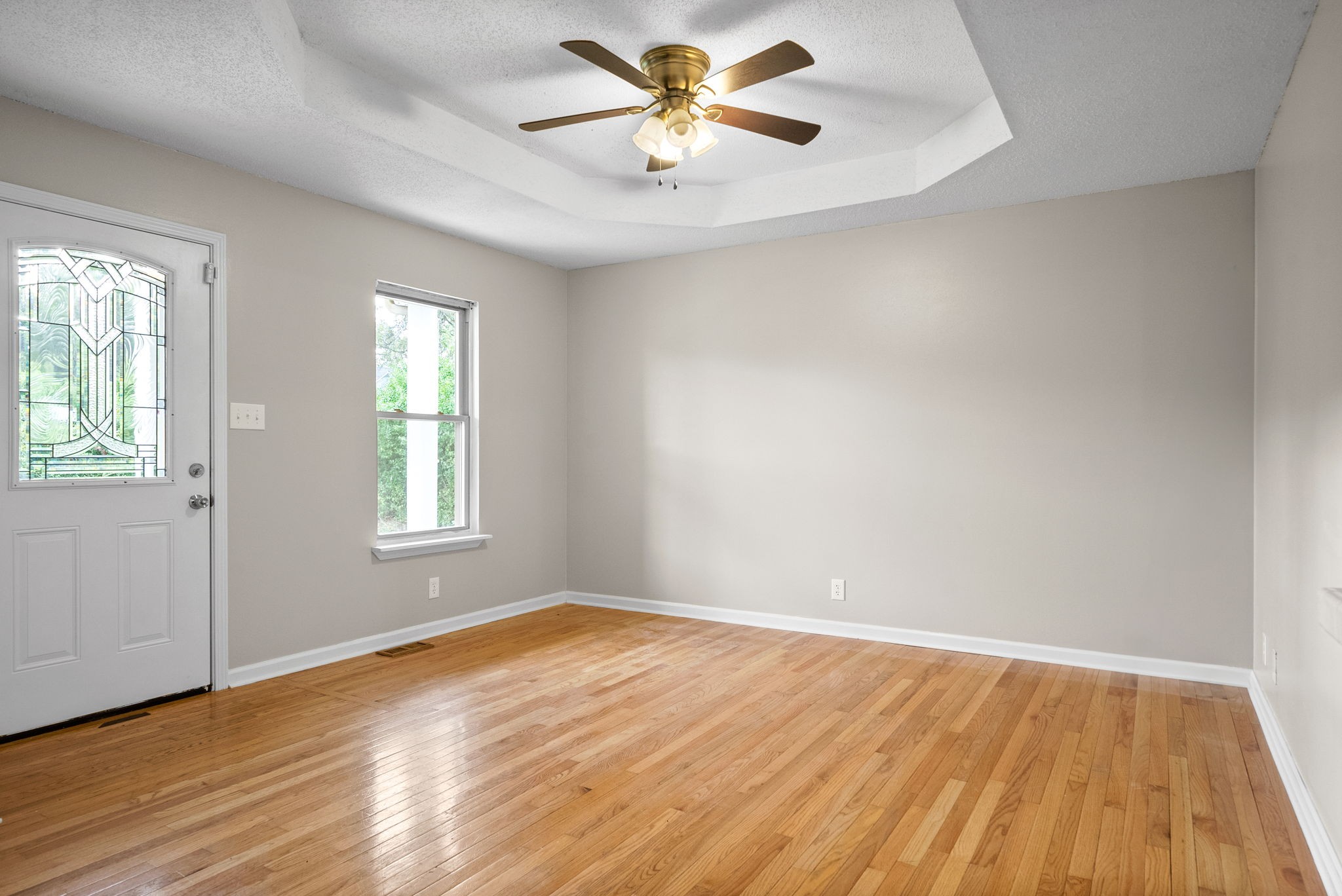 4846 Woodrow Rd