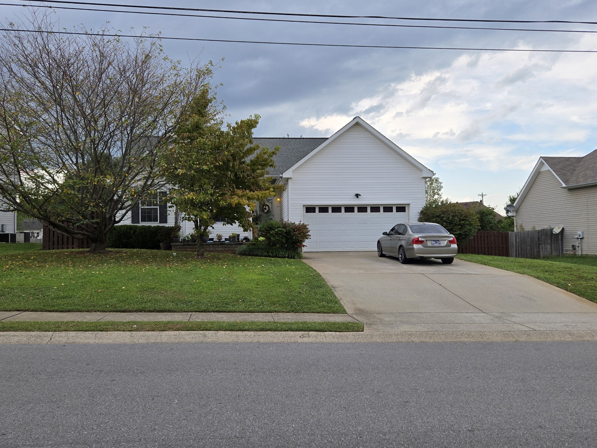 3832 Man O War Blvd