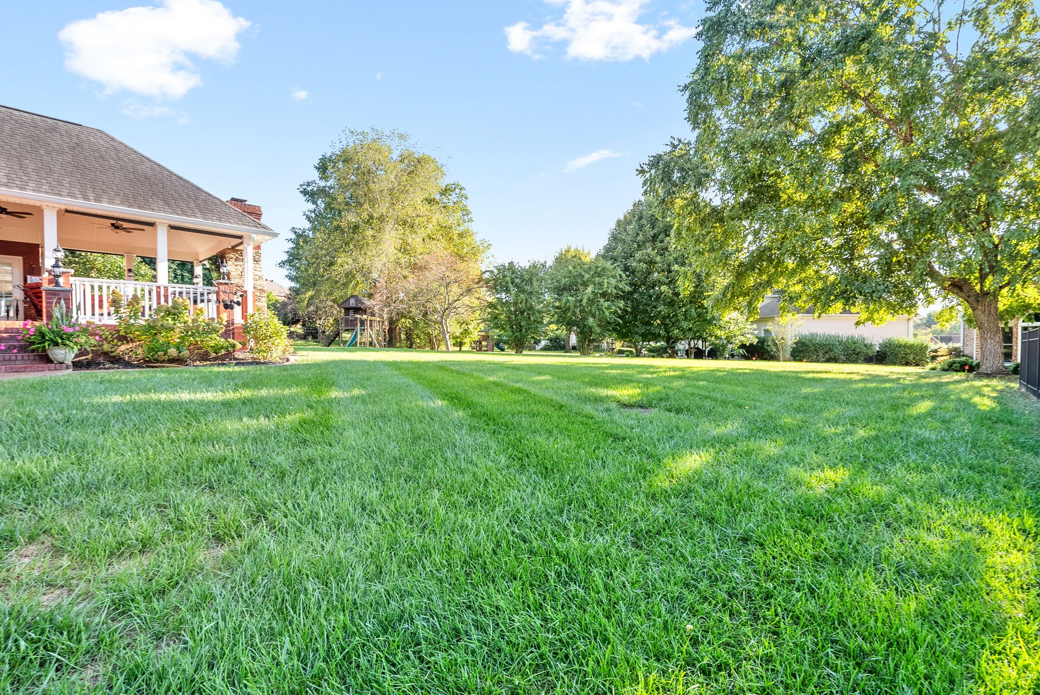 2869 Carriage Way