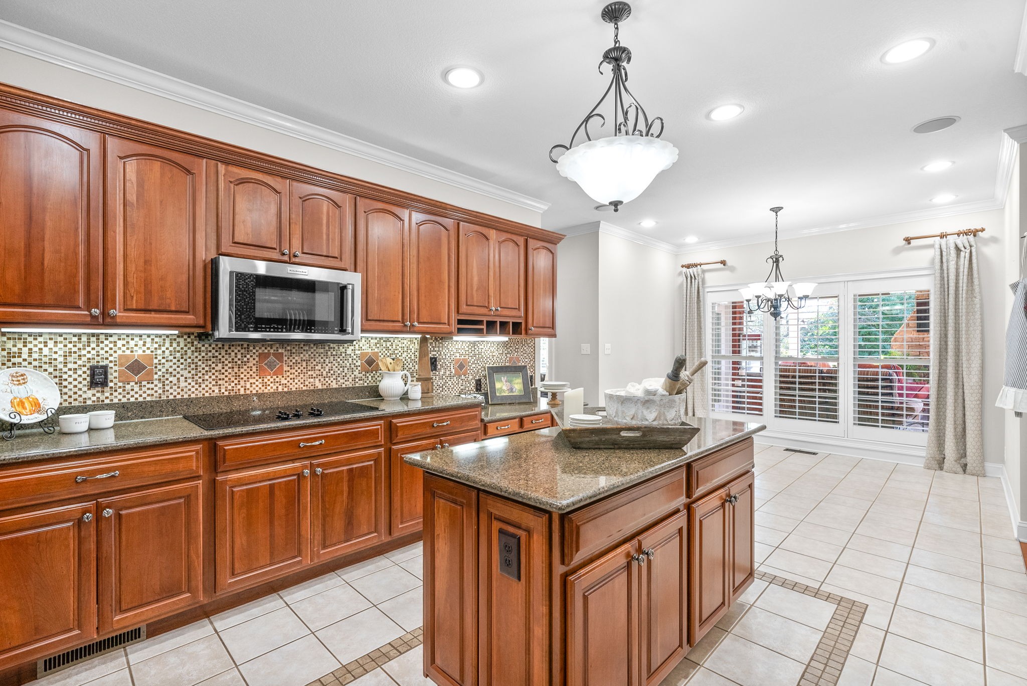 2869 Carriage Way