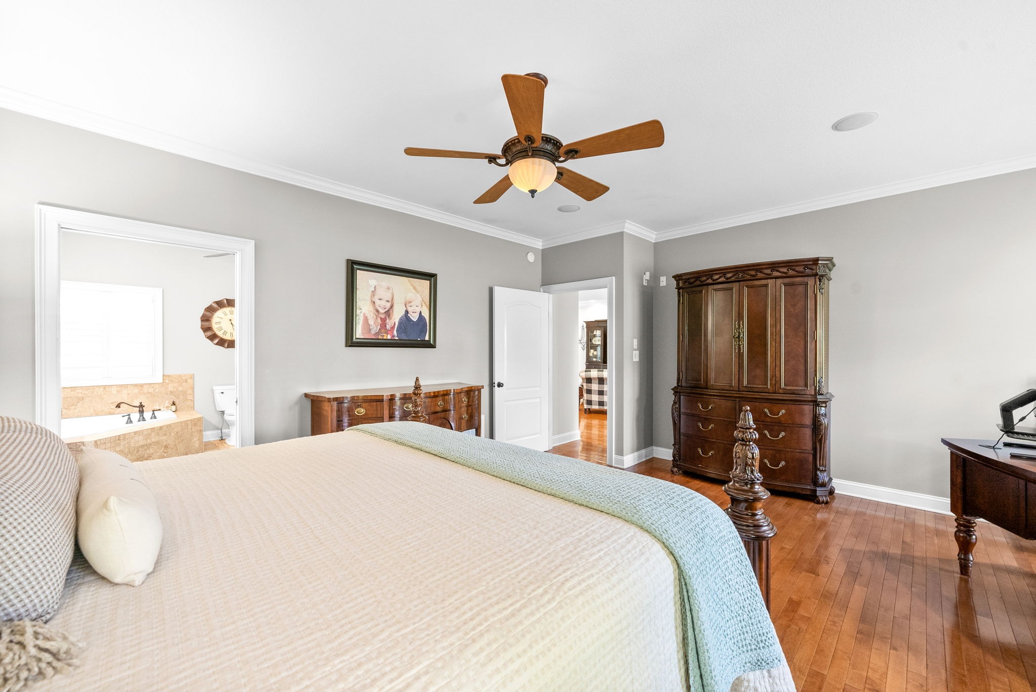 2869 Carriage Way