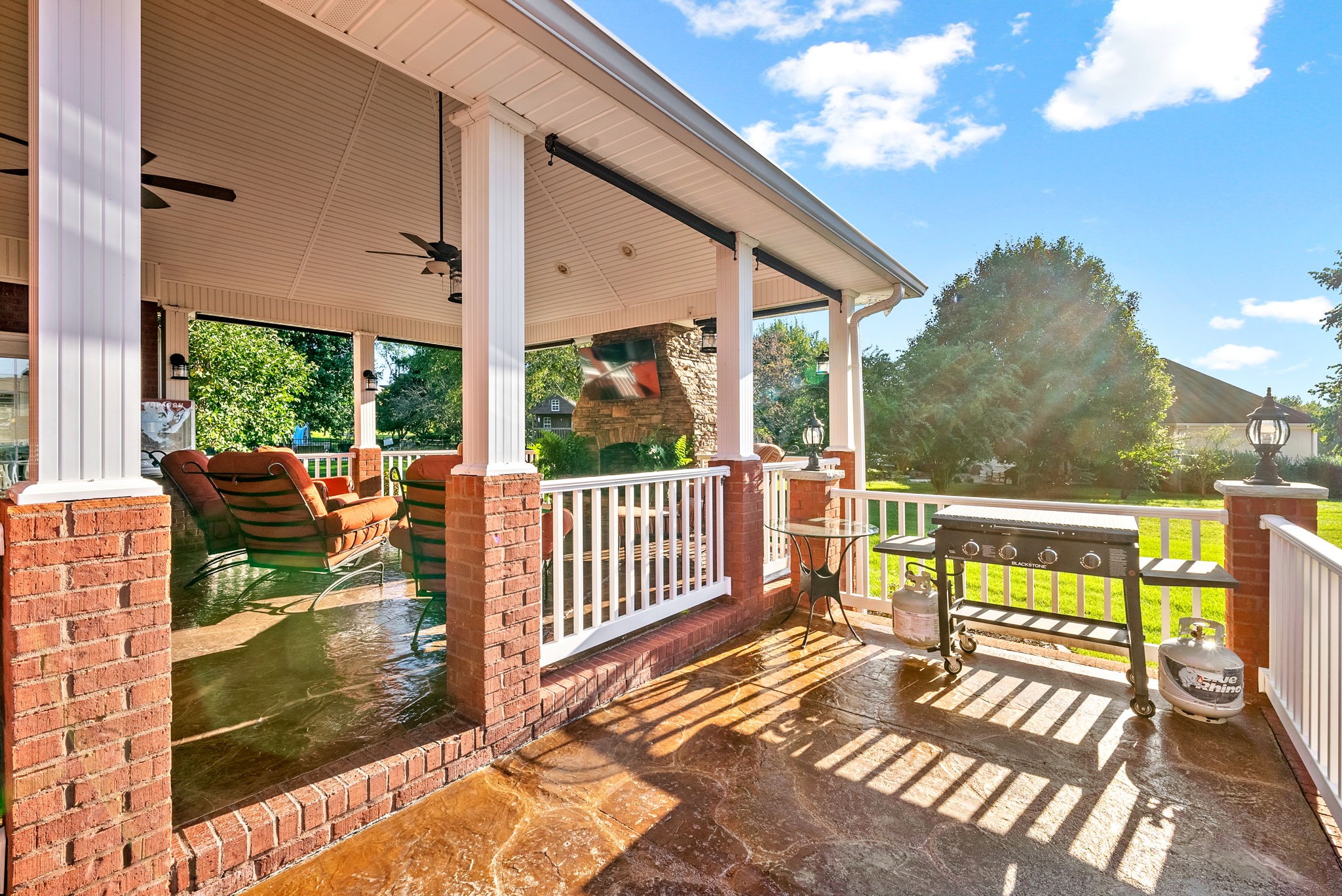 2869 Carriage Way
