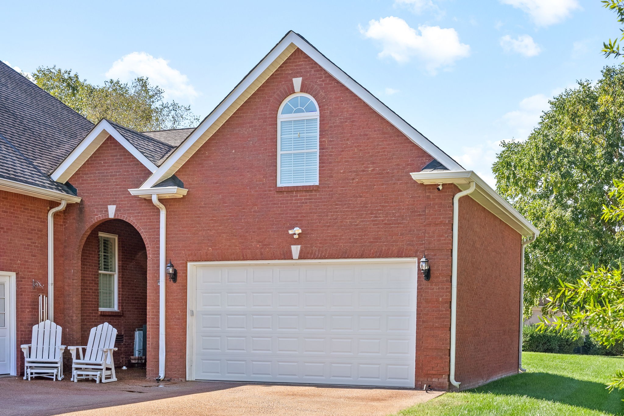 2869 Carriage Way