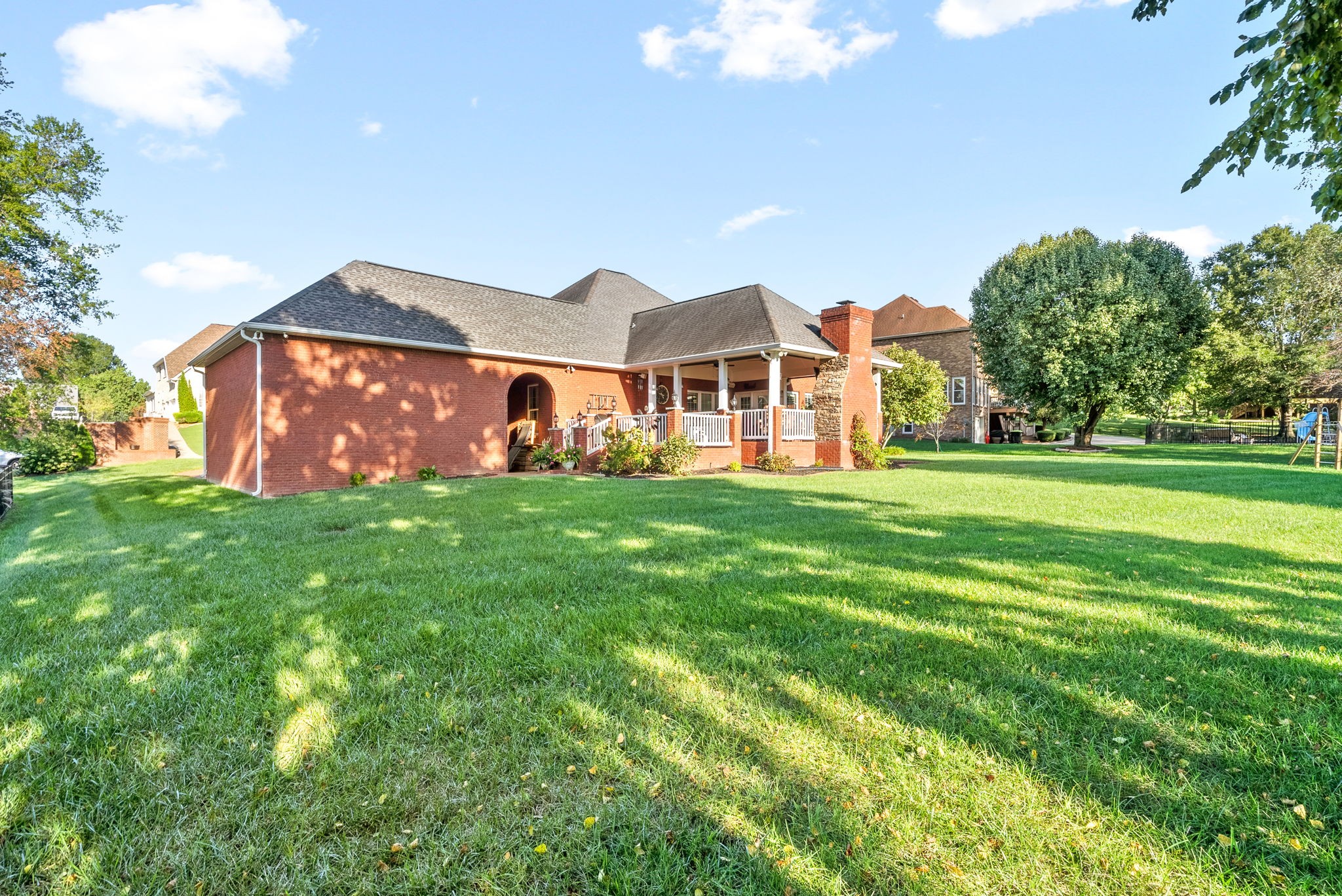 2869 Carriage Way