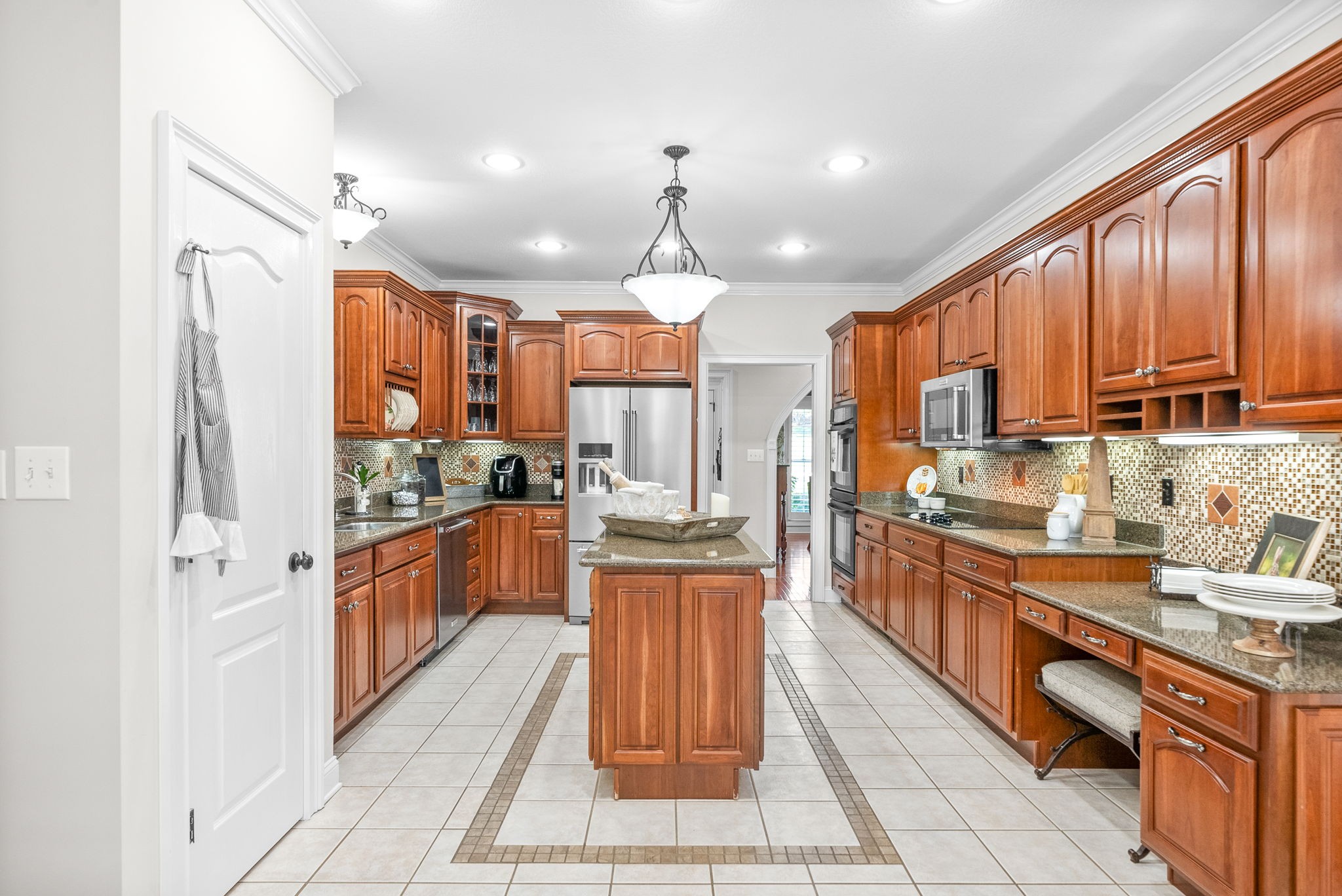 2869 Carriage Way