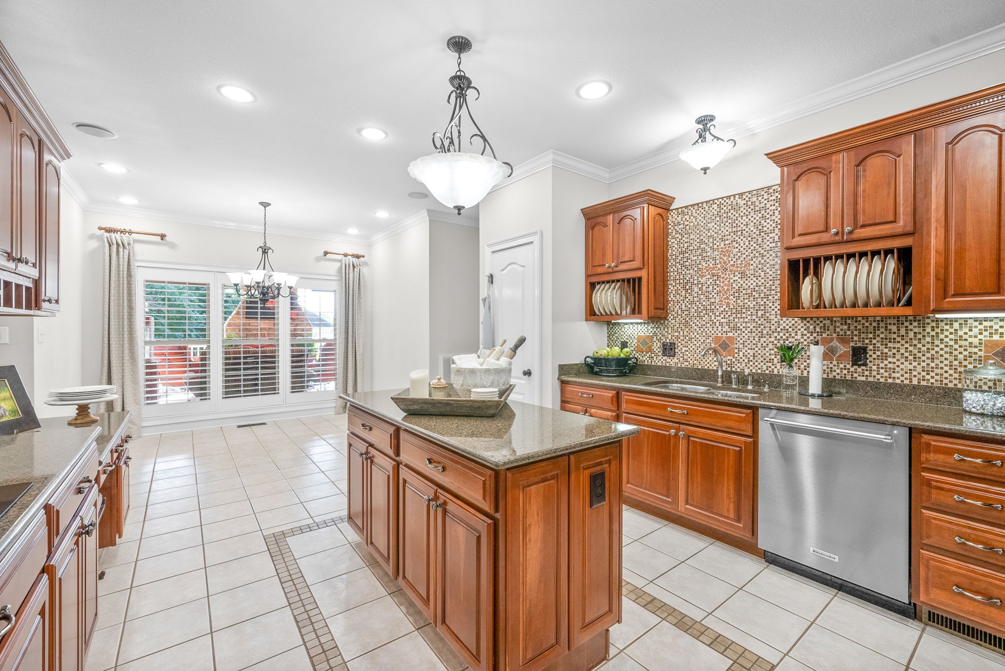 2869 Carriage Way