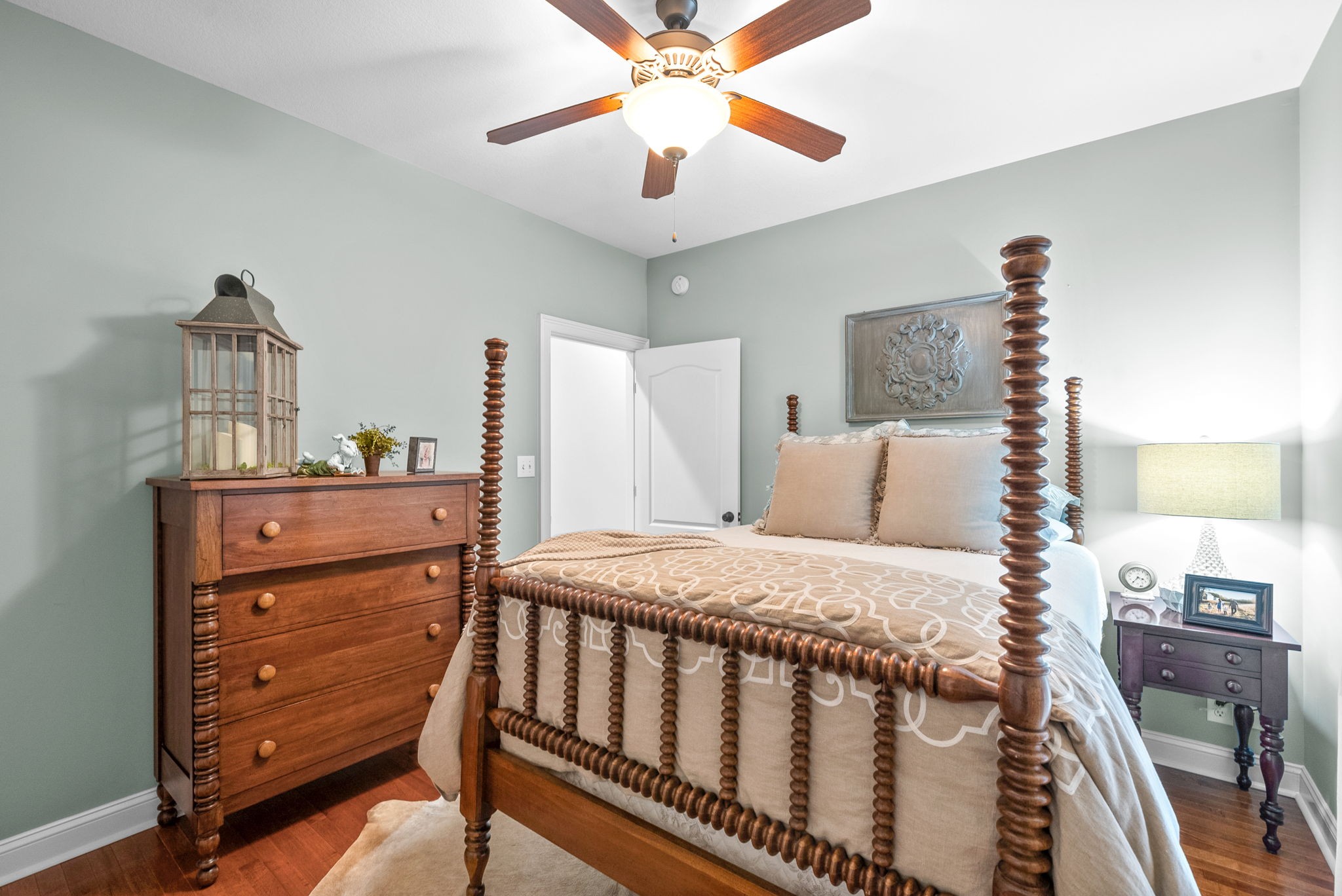 2869 Carriage Way