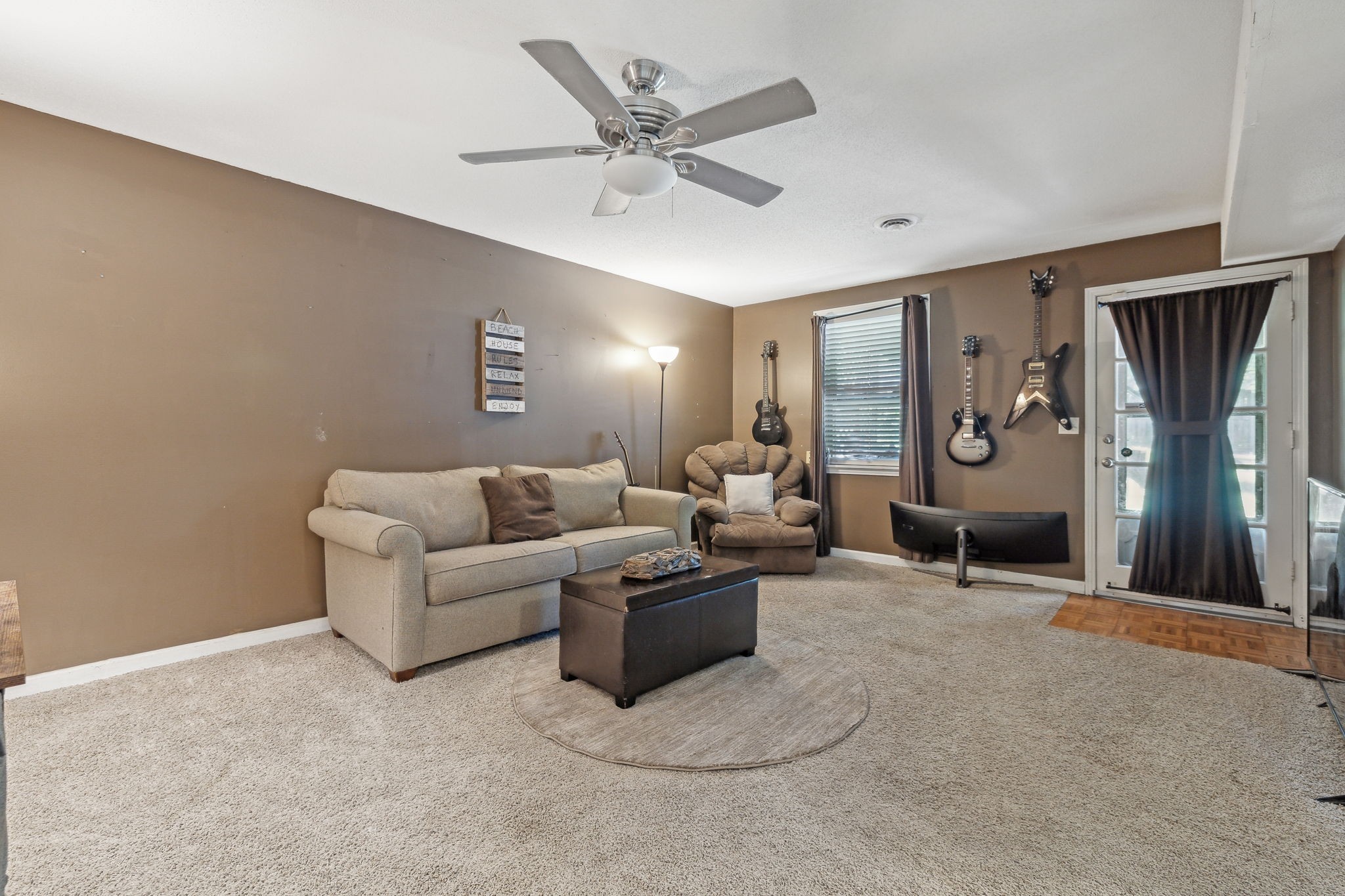 1264 Cottonwood Dr