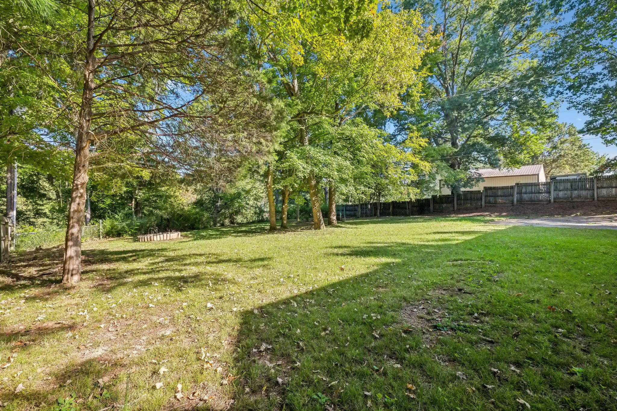 1269 Hillwood Dr