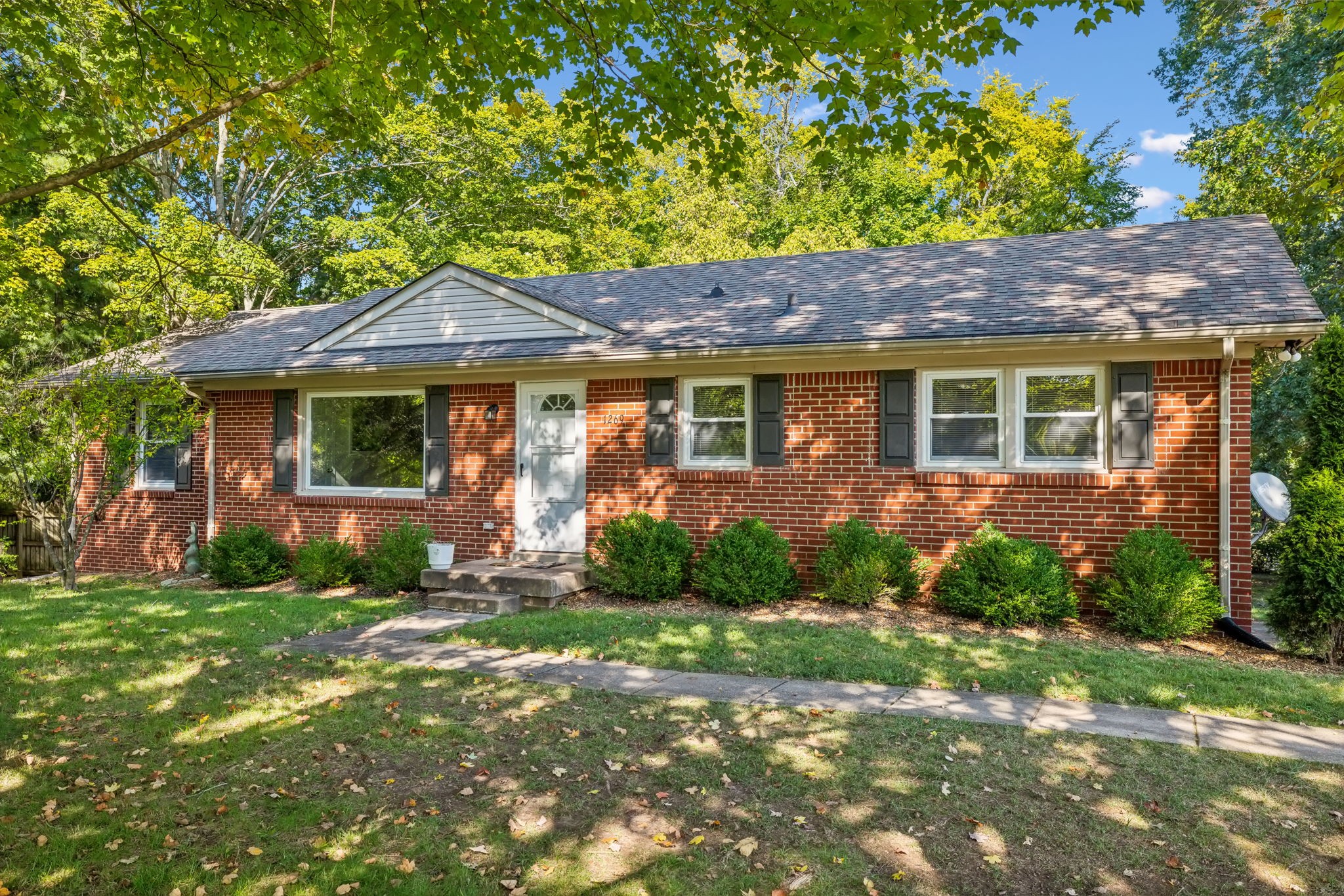 1269 Hillwood Dr
