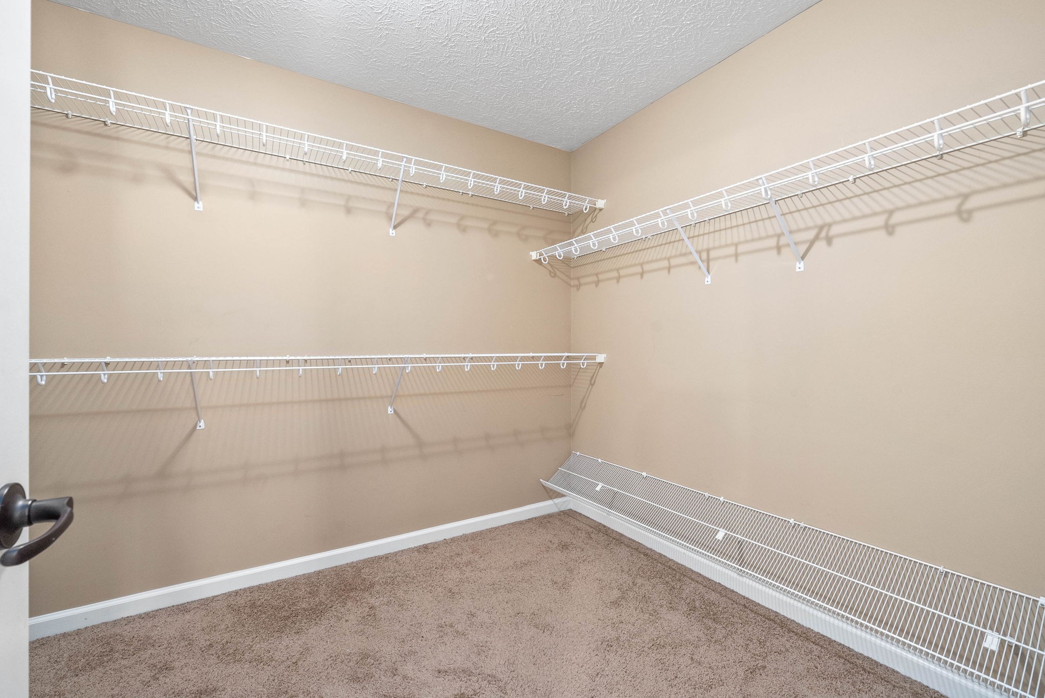 3477 Sikorsky Ln