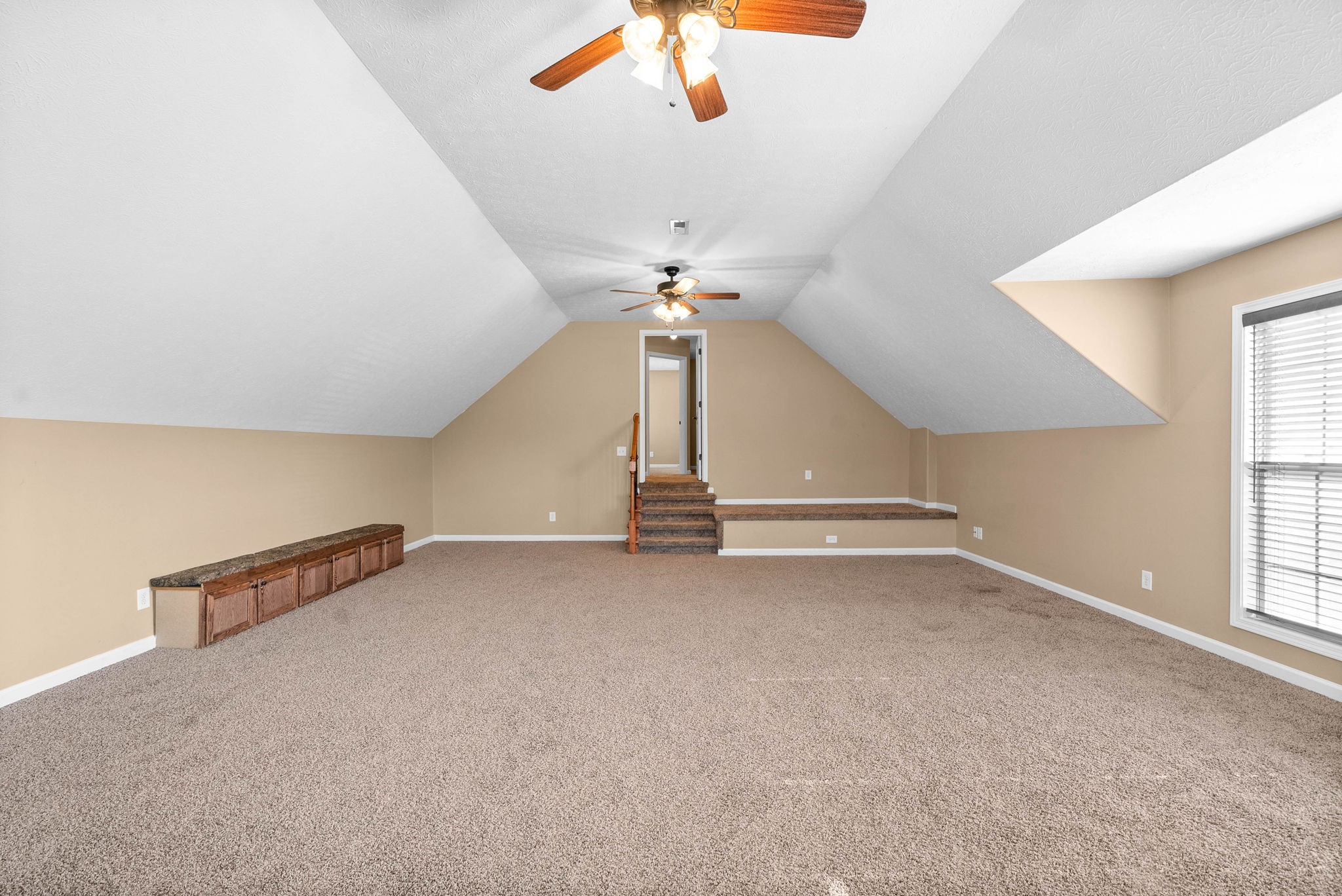 3477 Sikorsky Ln