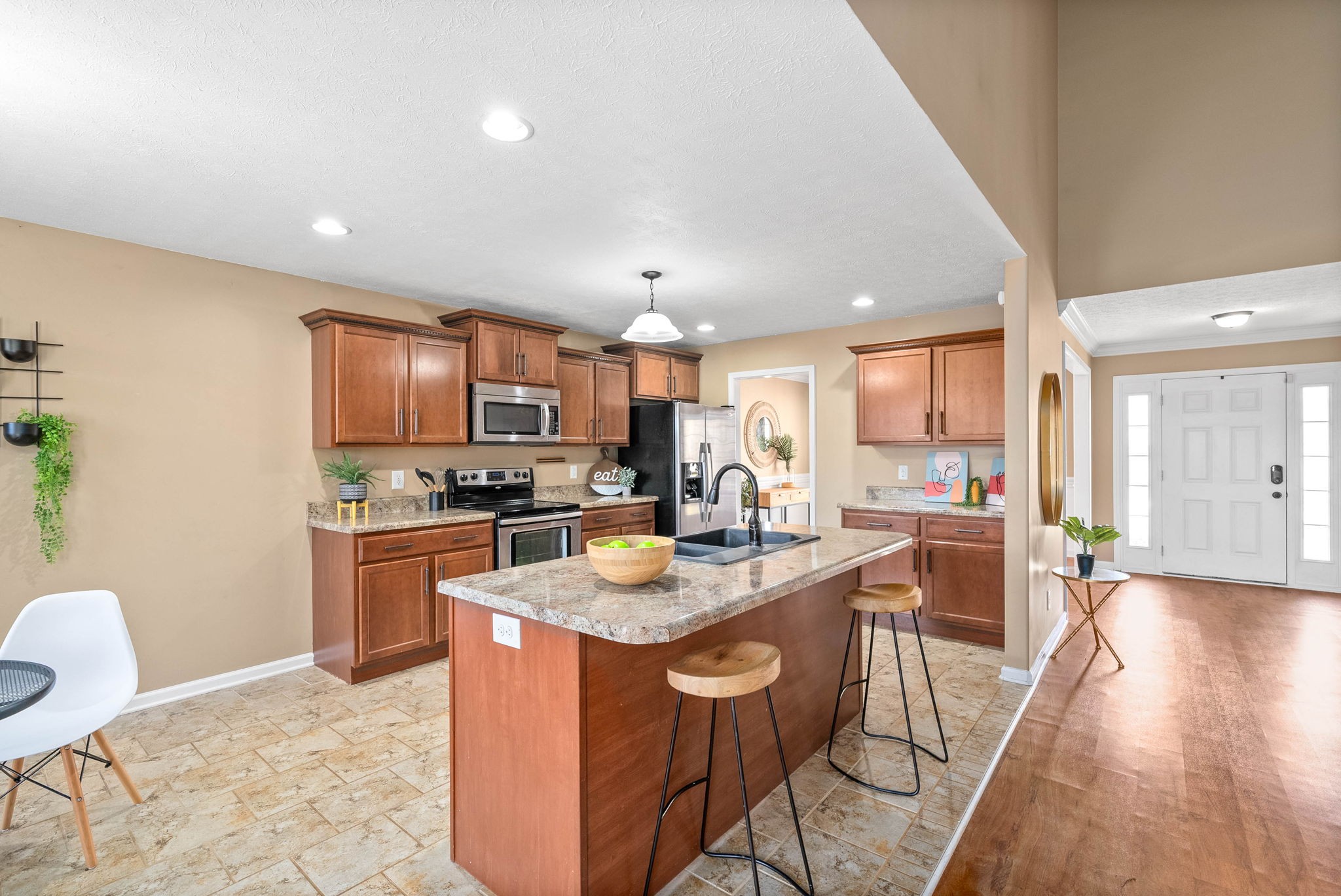 3477 Sikorsky Ln
