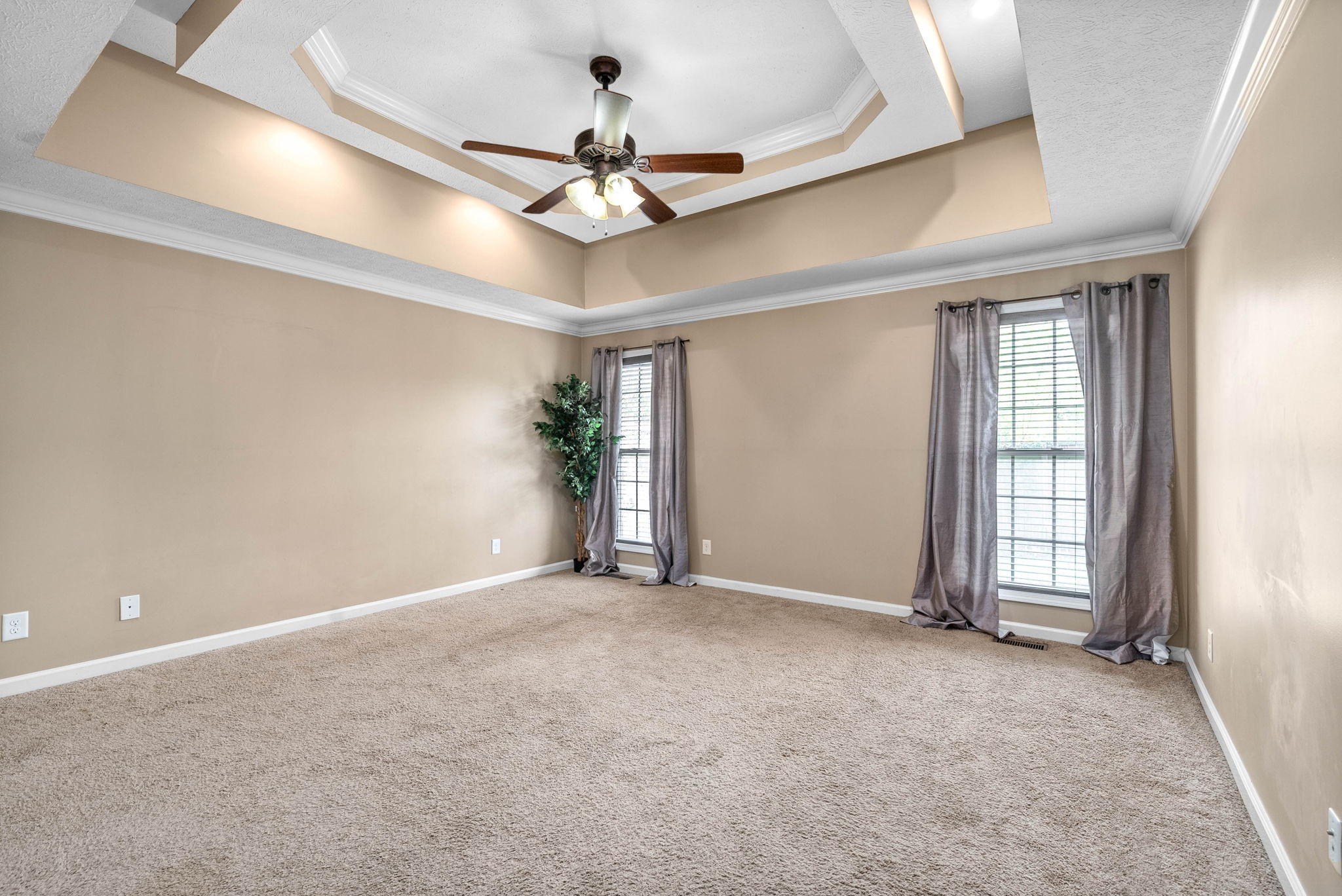 3477 Sikorsky Ln