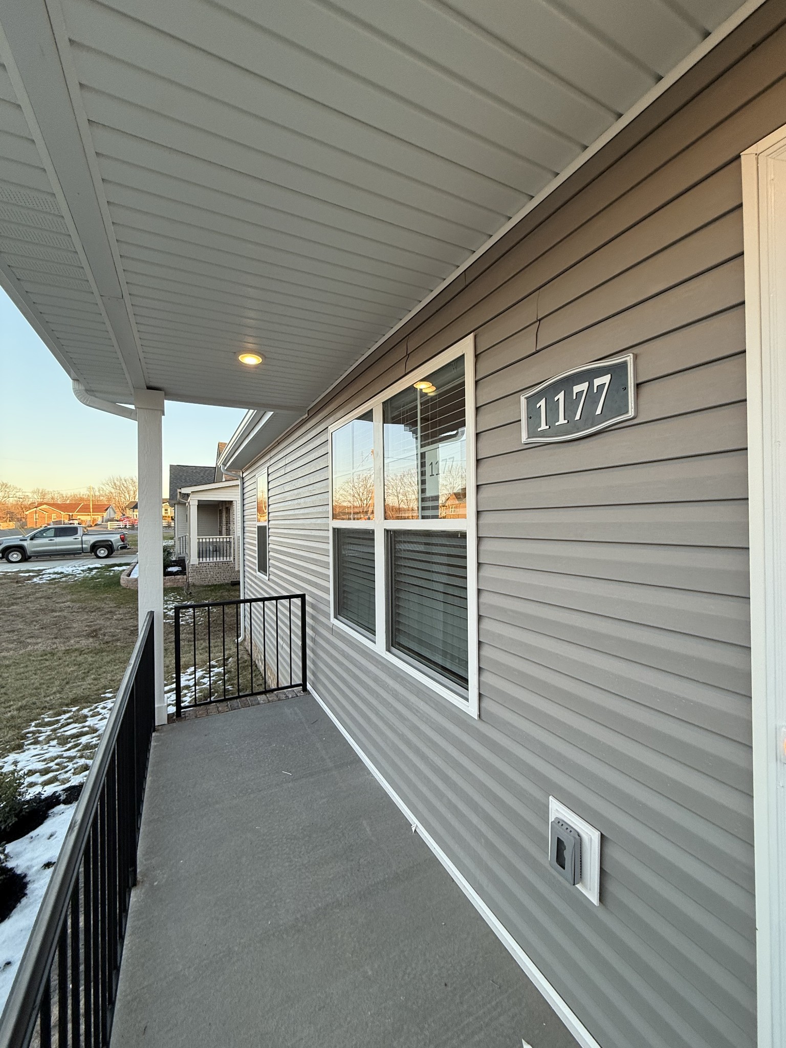 1177 Kendall Dr