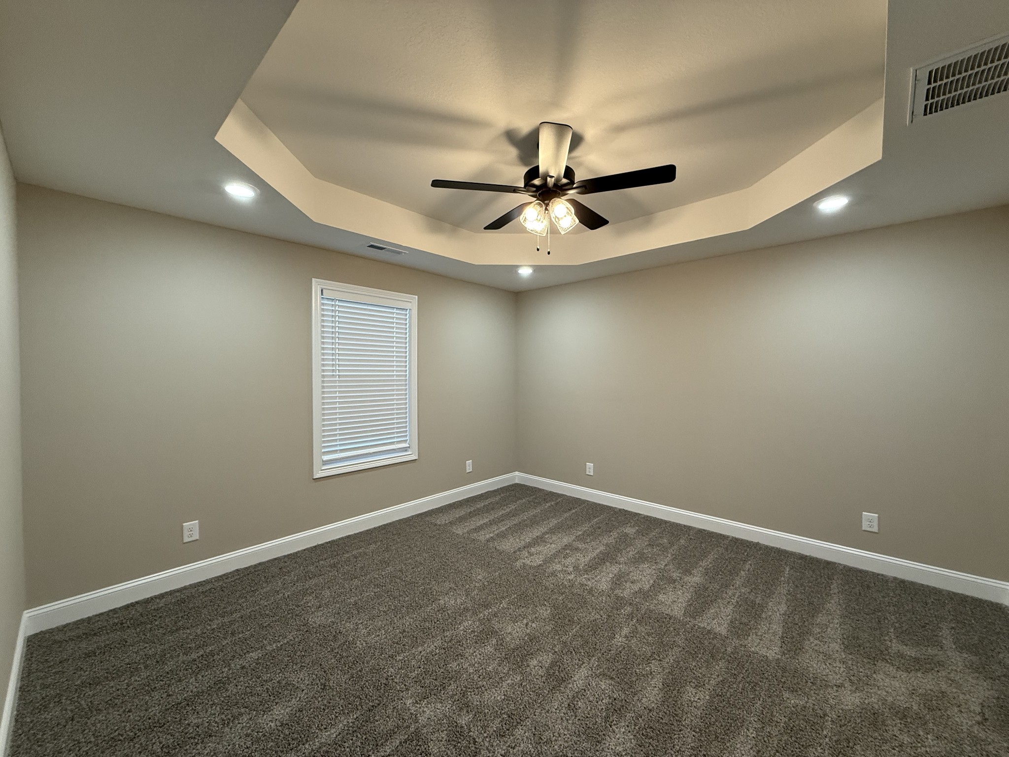 1177 Kendall Dr