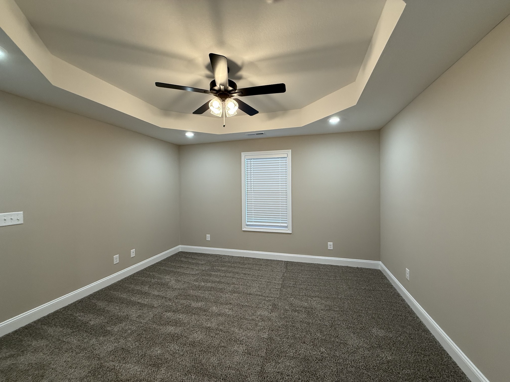 1177 Kendall Dr