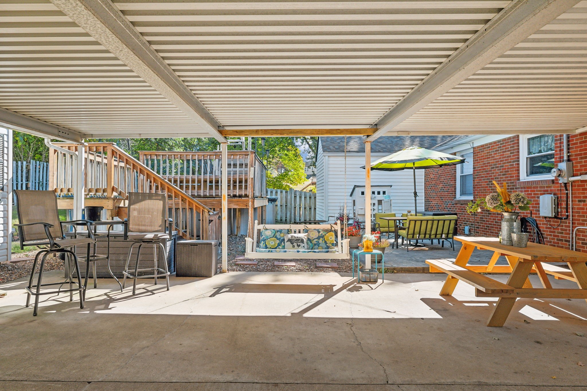 1729 Merritt Dr