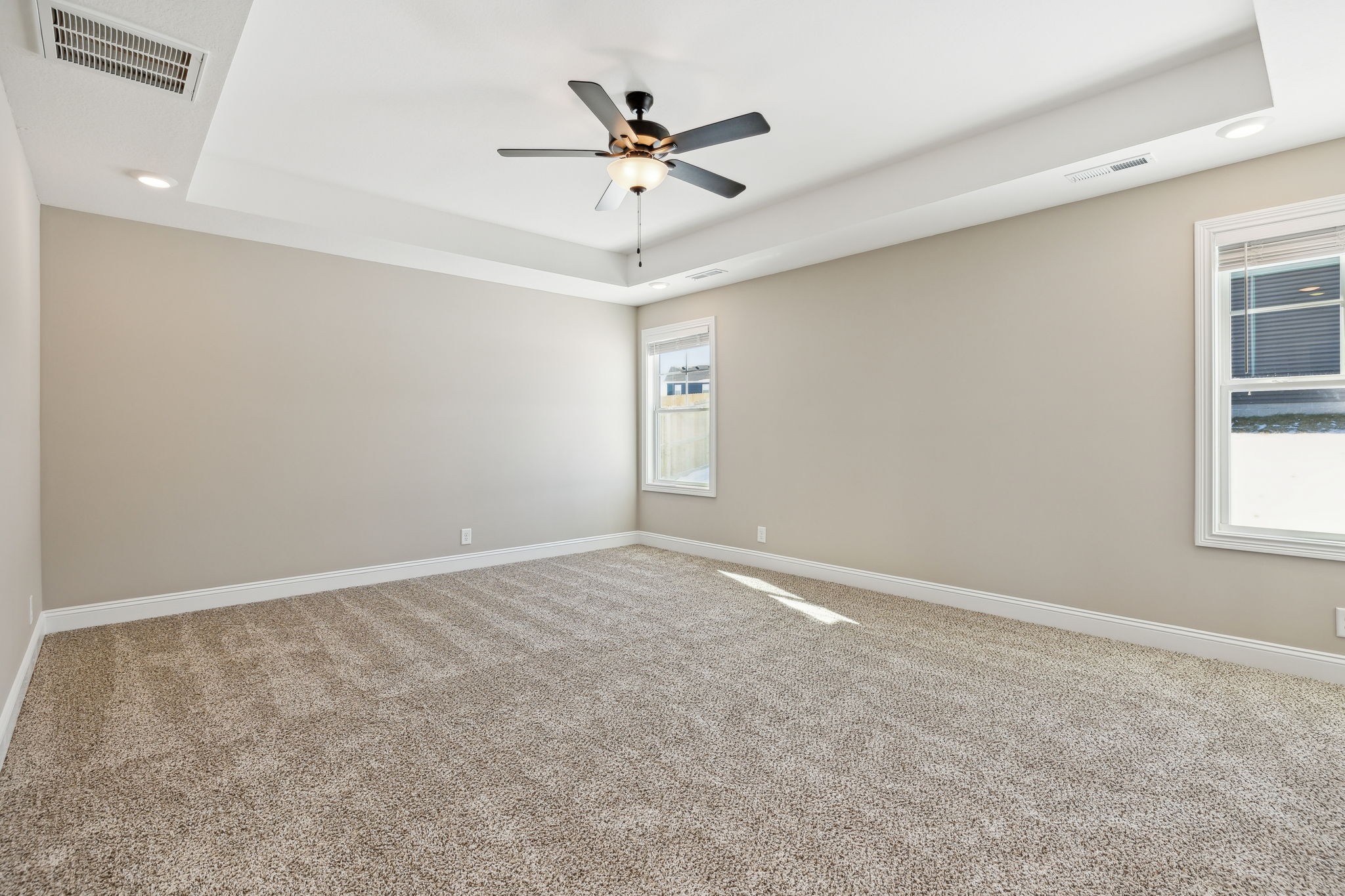 211 Cardinal Creek