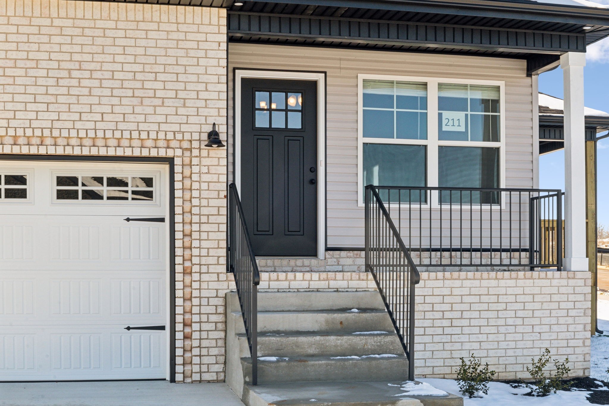 211 Cardinal Creek